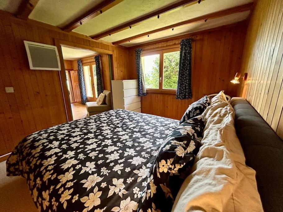 Peace & comfort - Great views and location