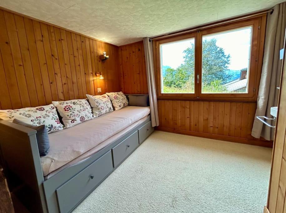 Peace & comfort - Great views and location