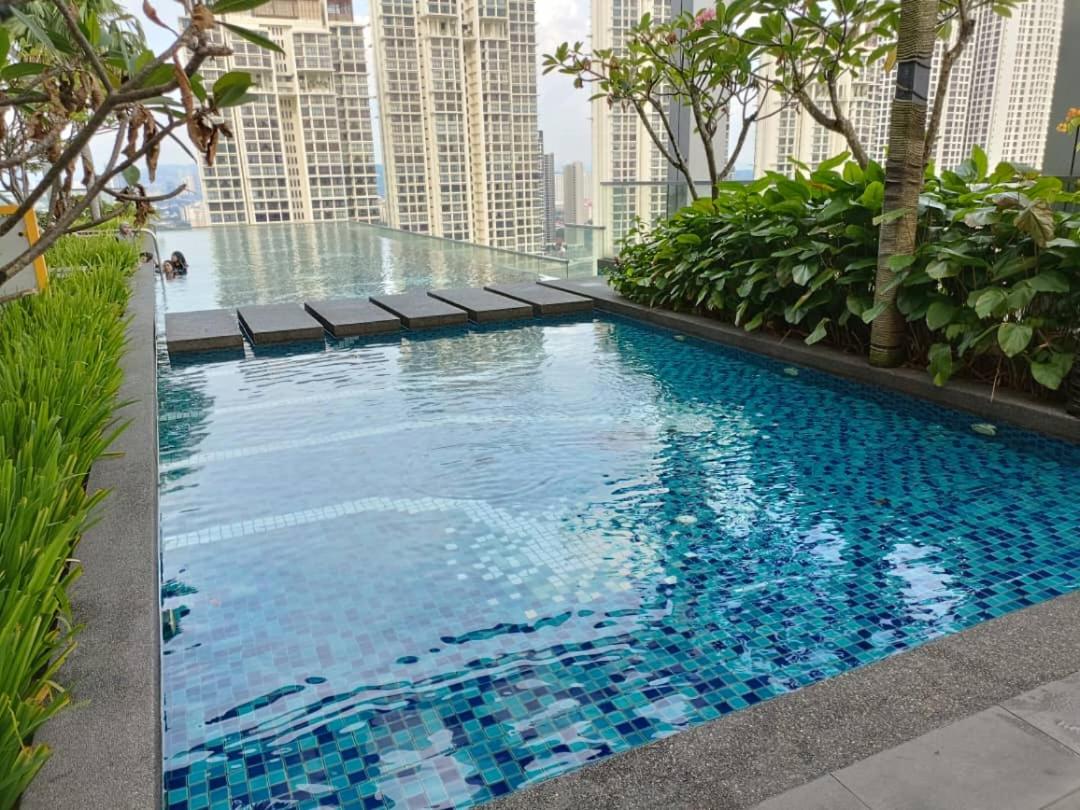 2 bedrooms Aurora Place Pavilion Bukit Jalil - 3 Mins to Stadium Axiata
