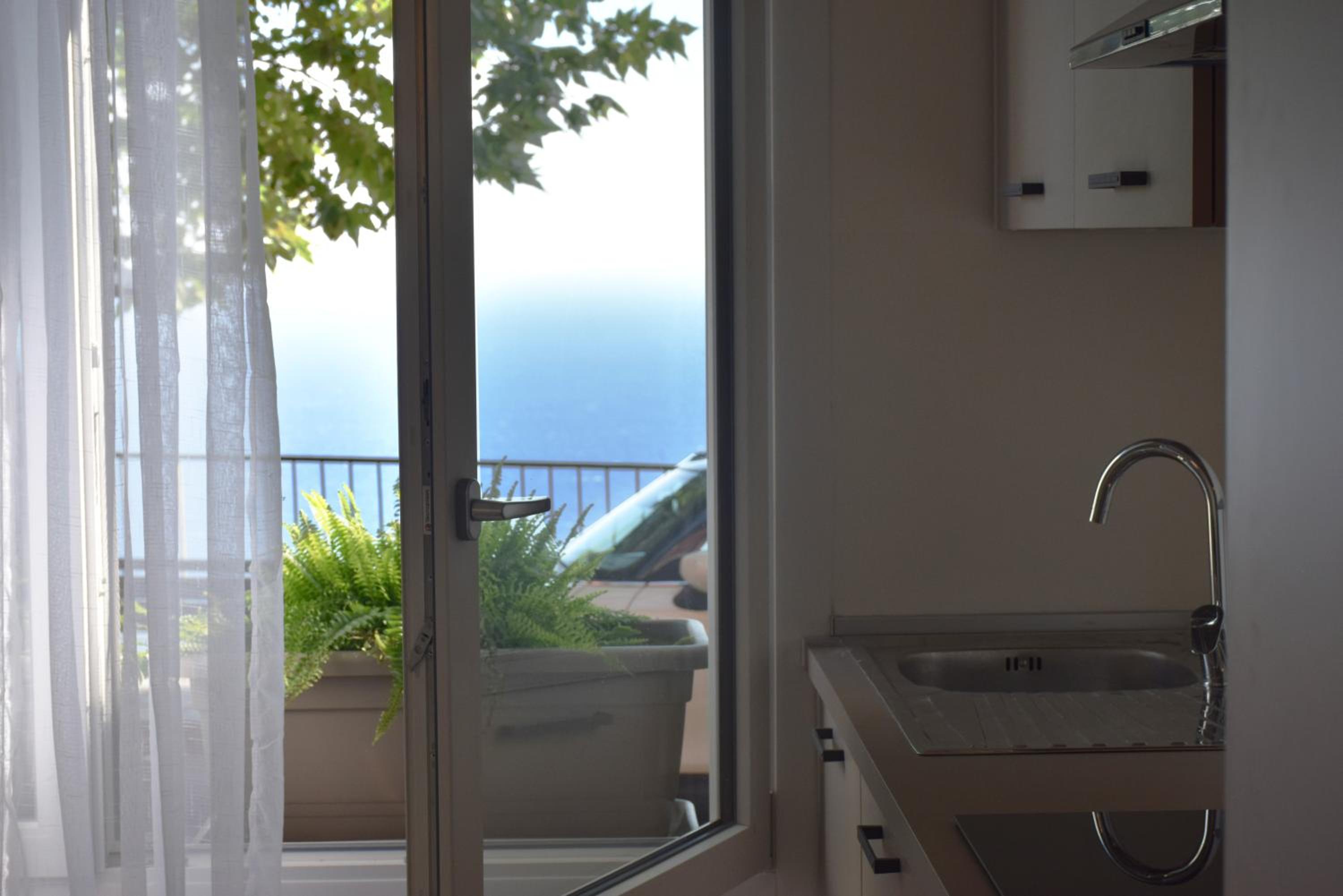 Villa Fiori - Suite Privata Vista Mare Design Moderno view 5