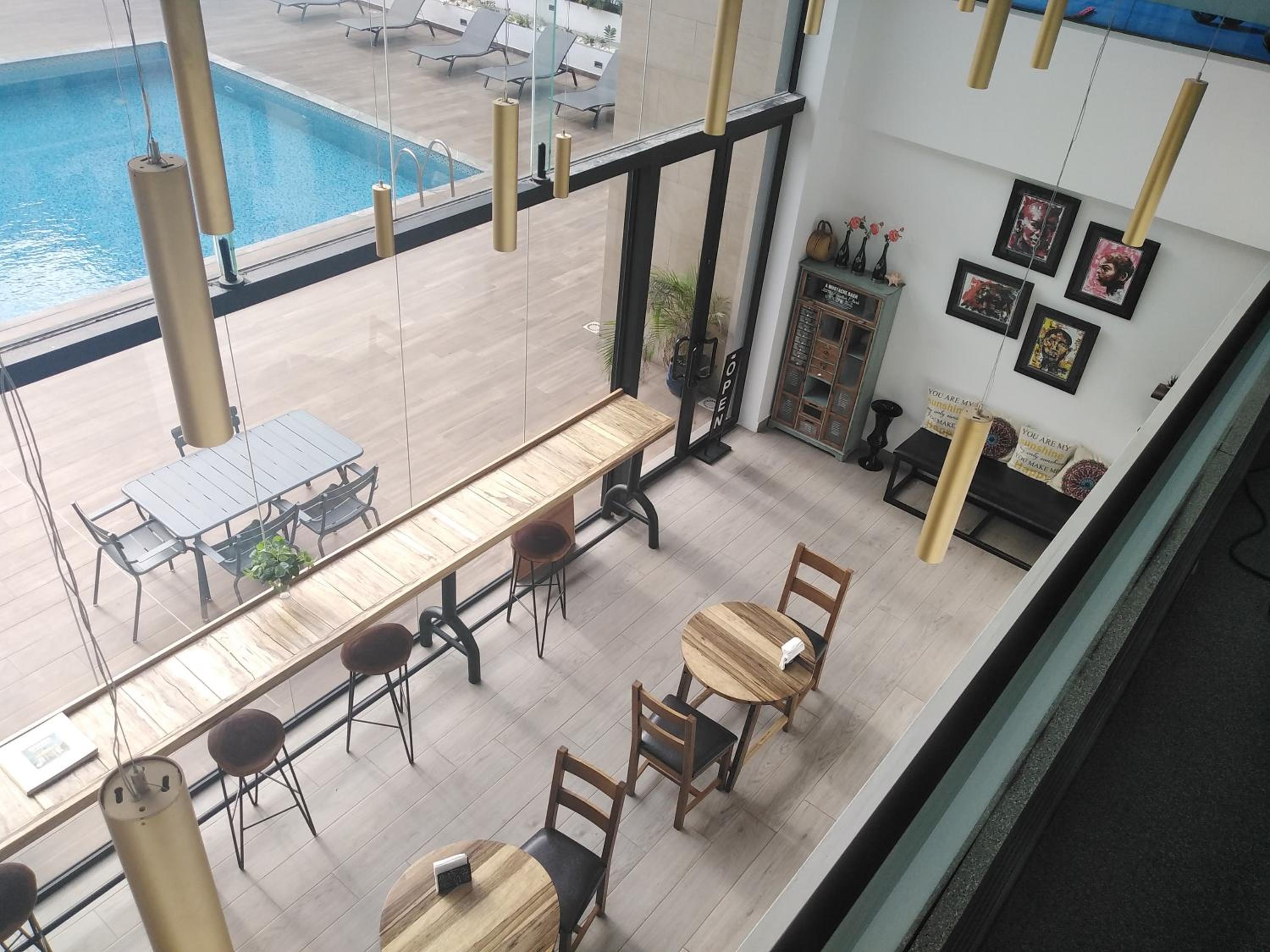 Embassy Garden Luxury