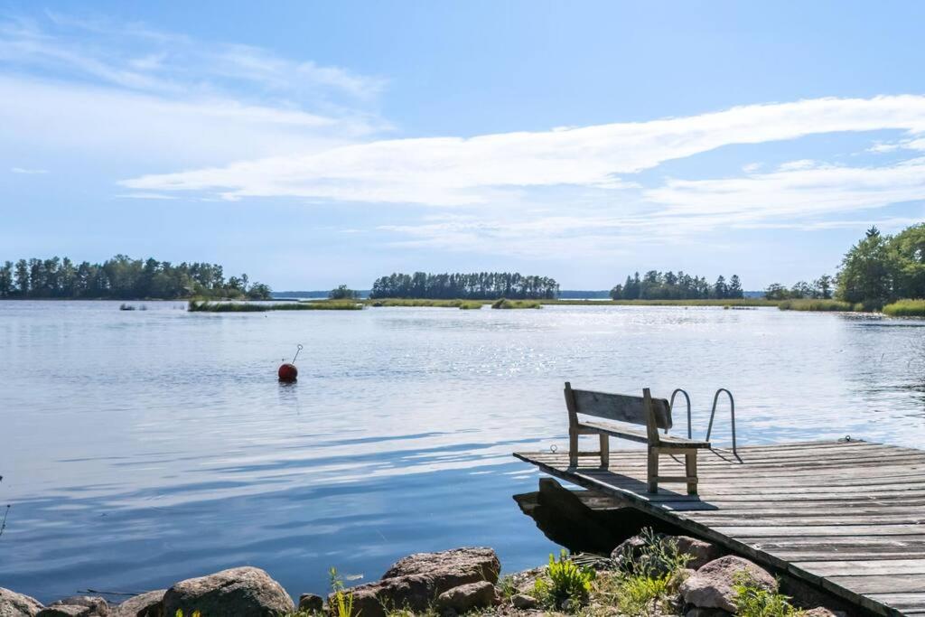Unelmien merenrantamökki - 1,5h Helsingistä view 3