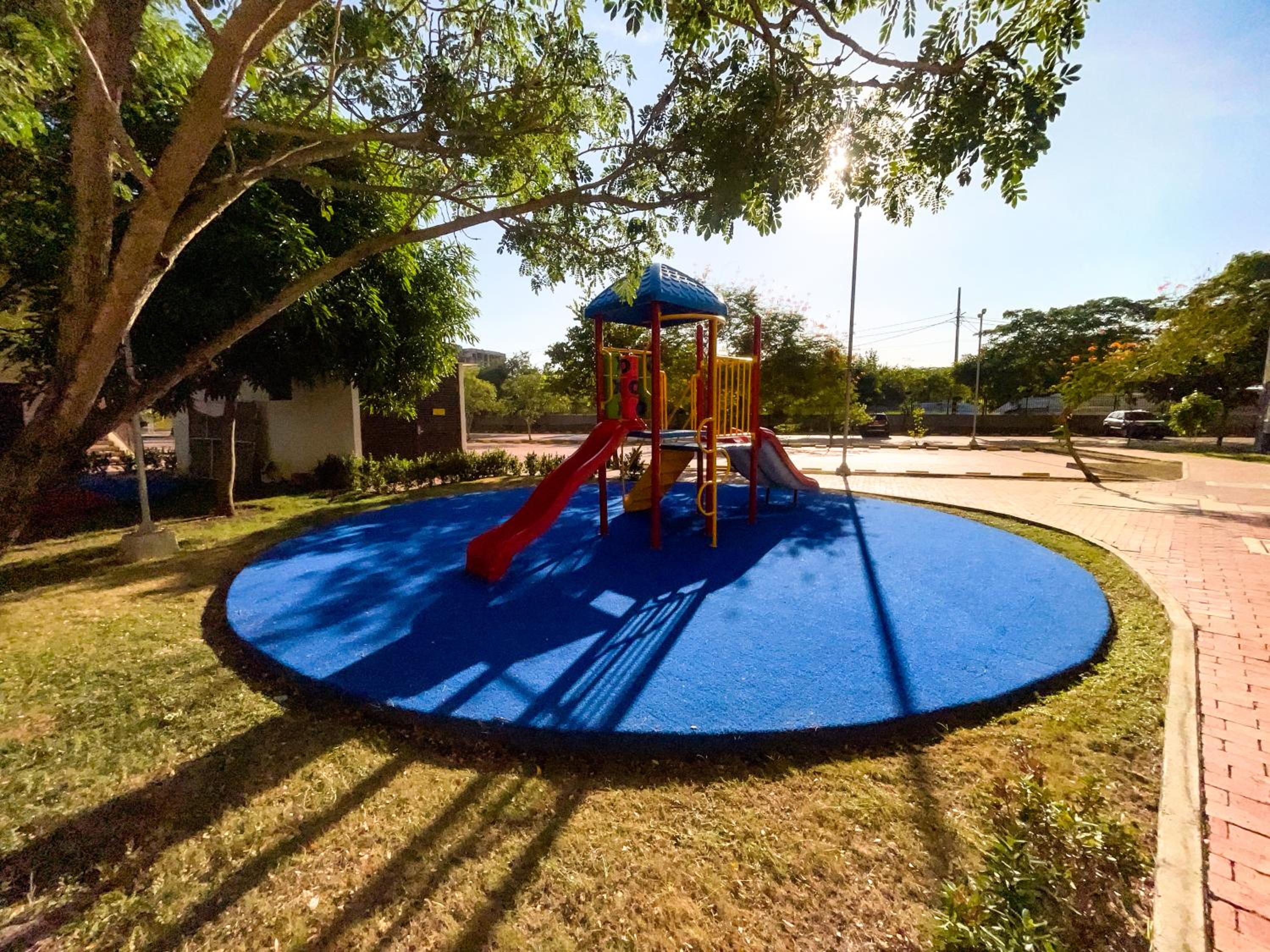Moderno Apartamento en Peña Azul Aldea Ricaurte Cerca de Carulla Popsi y Club Puerto Peñalisa piso 3