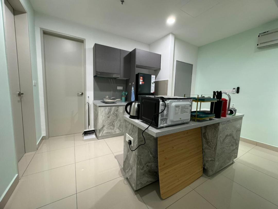TRION 2, KLCC TRX IKEA at Chan Sow Lin, Kuala Lumpur by One Guesthouse