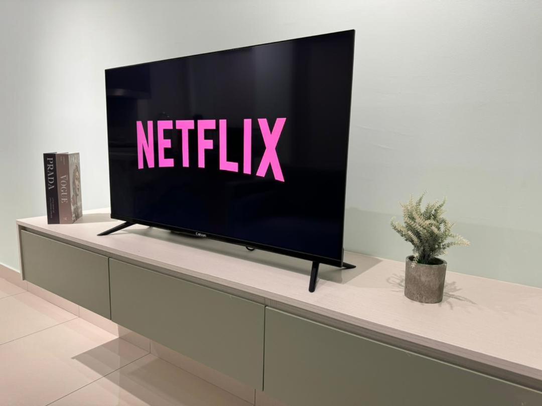 TRION 2, KLCC TRX IKEA at Chan Sow Lin, Kuala Lumpur by One Guesthouse
