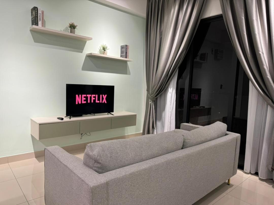 TRION 2, KLCC TRX IKEA at Chan Sow Lin, Kuala Lumpur by One Guesthouse