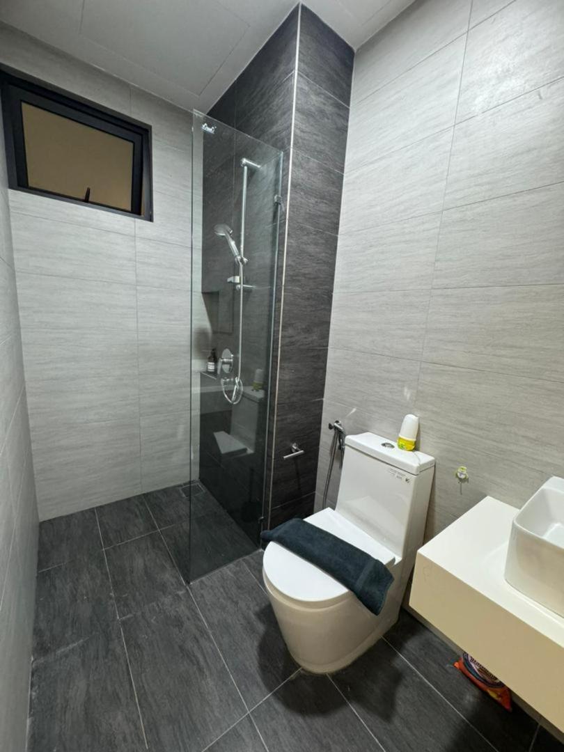 TRION 2, KLCC TRX IKEA at Chan Sow Lin, Kuala Lumpur by One Guesthouse
