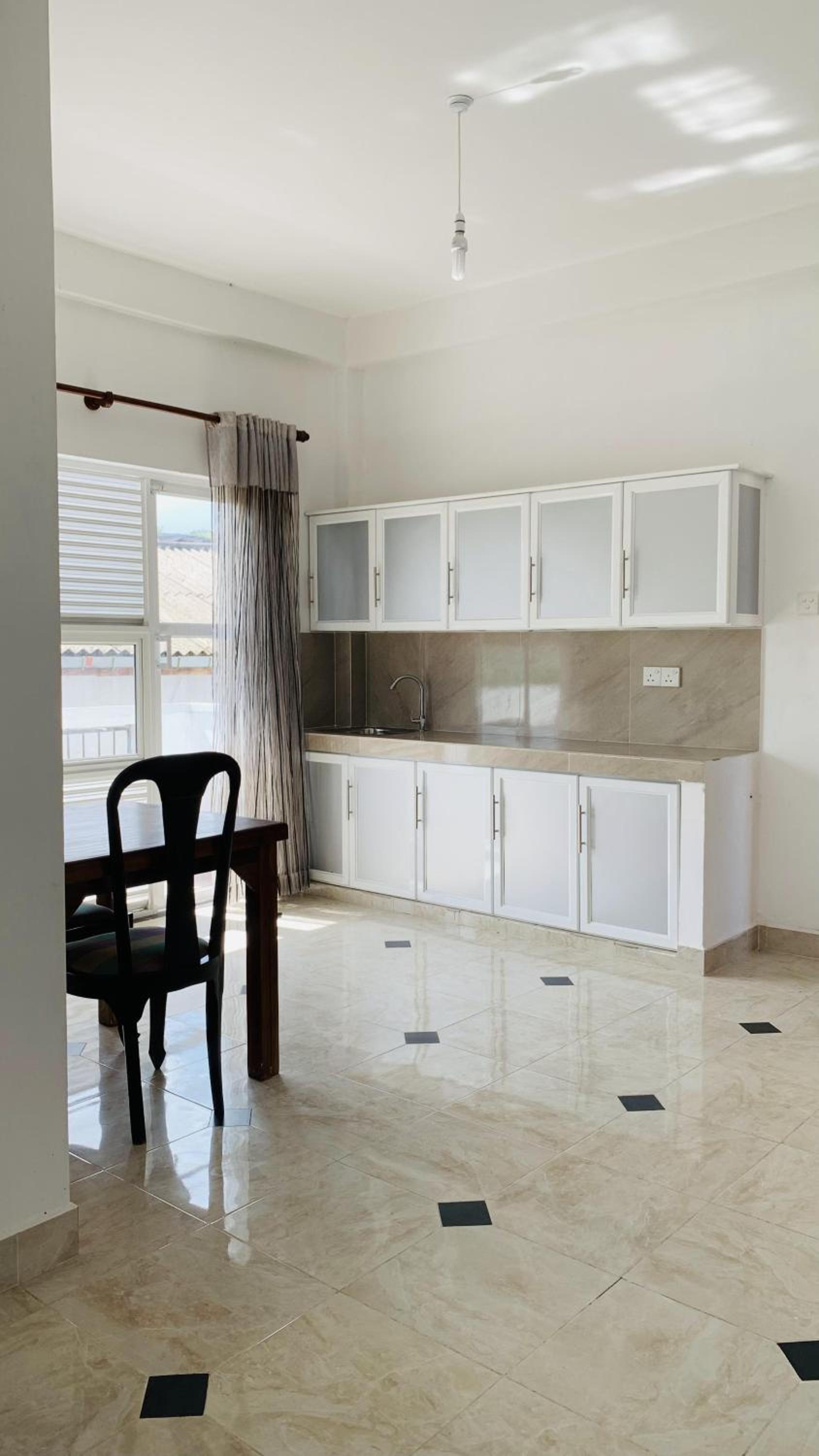Apartment in Makumbura near Highway Entrance view 5
