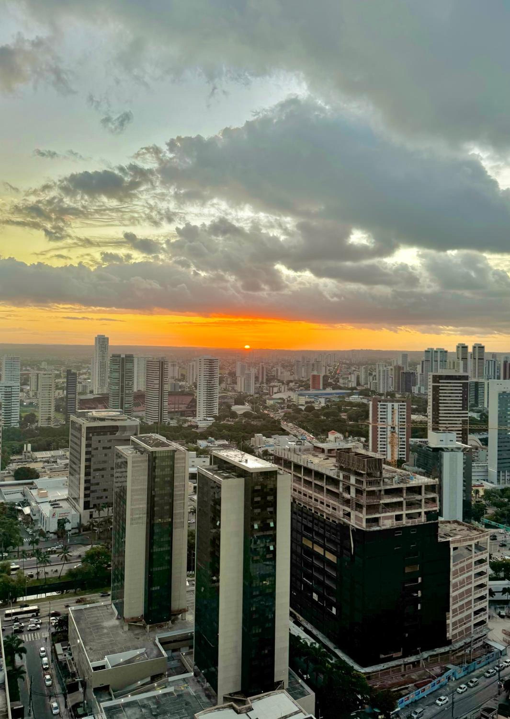 Apartamento Ilha do Leite Polo médico e empresarial