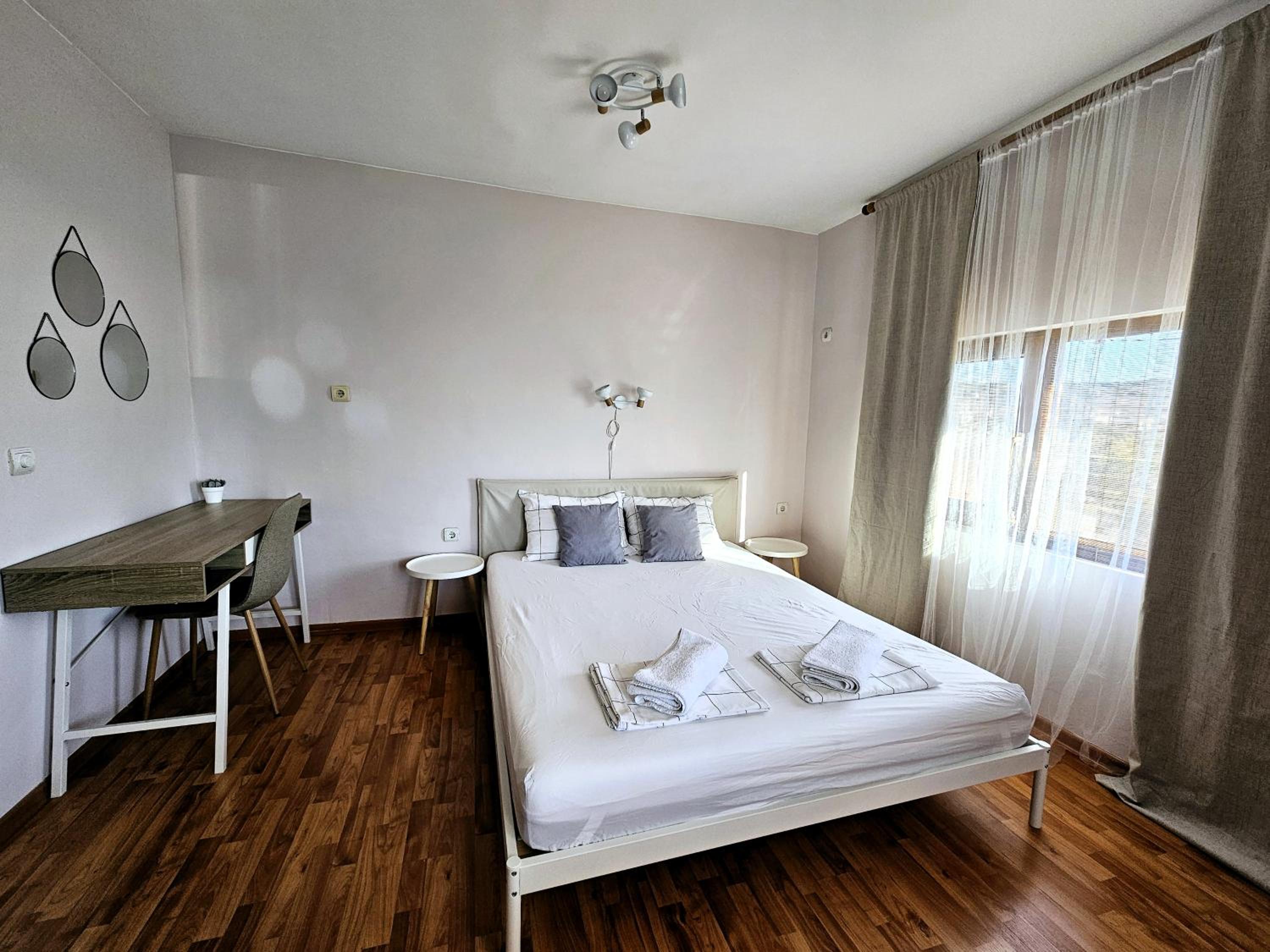 Apartment 22