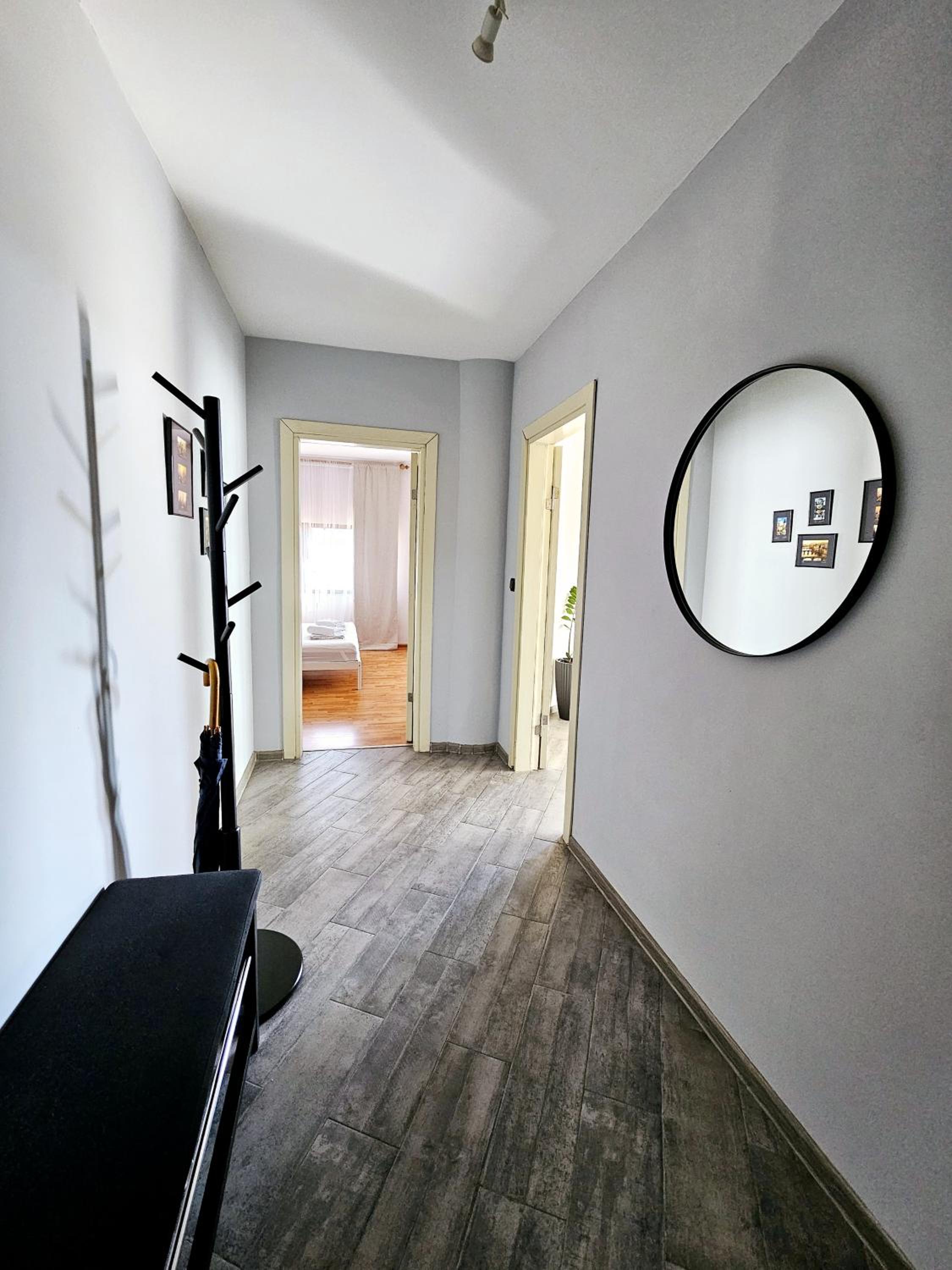 Apartment 22