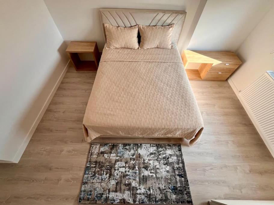 The Butterfly Suite București