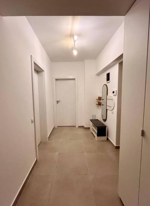 The Butterfly Suite București