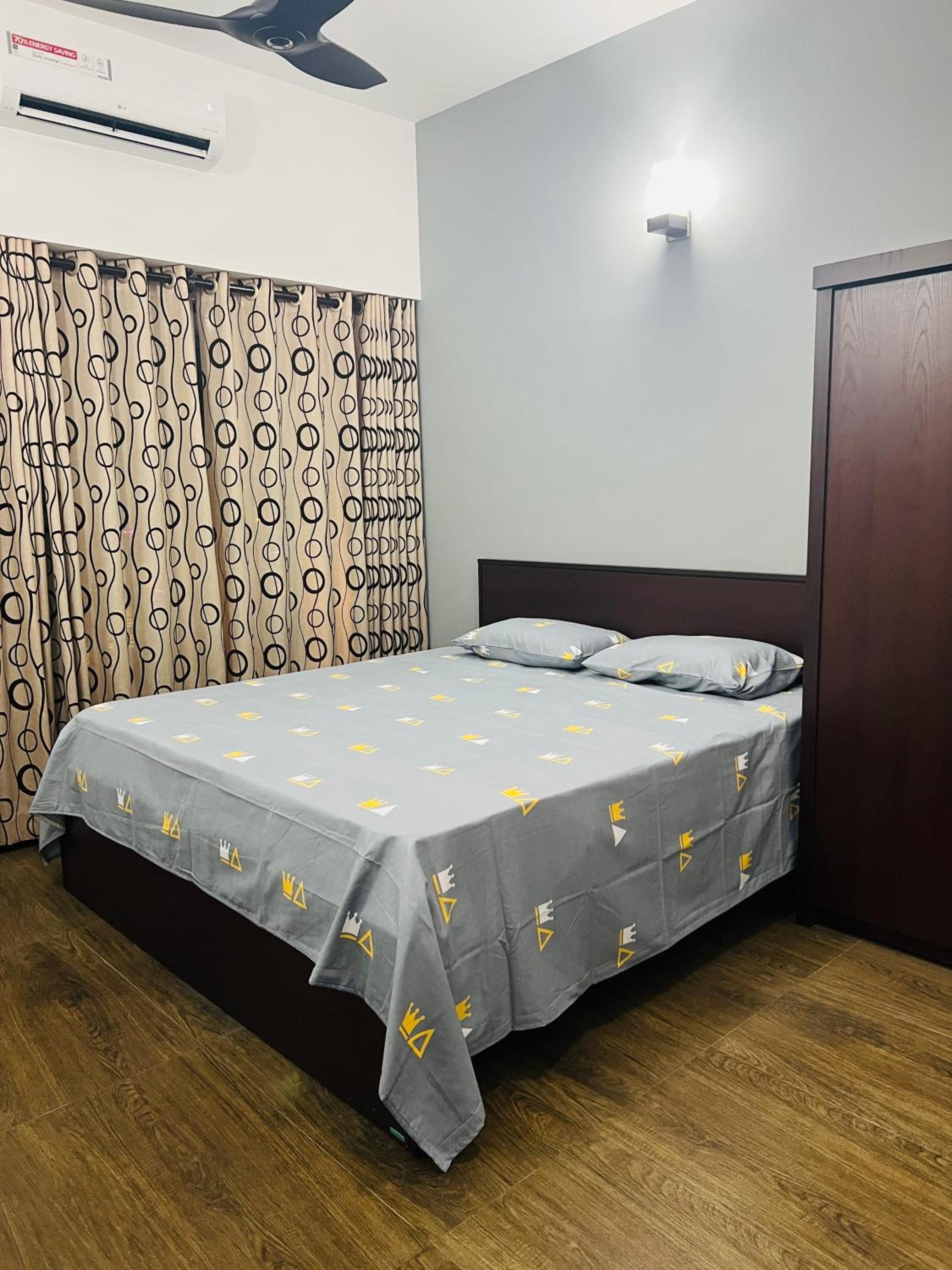 Sea View Apartment
