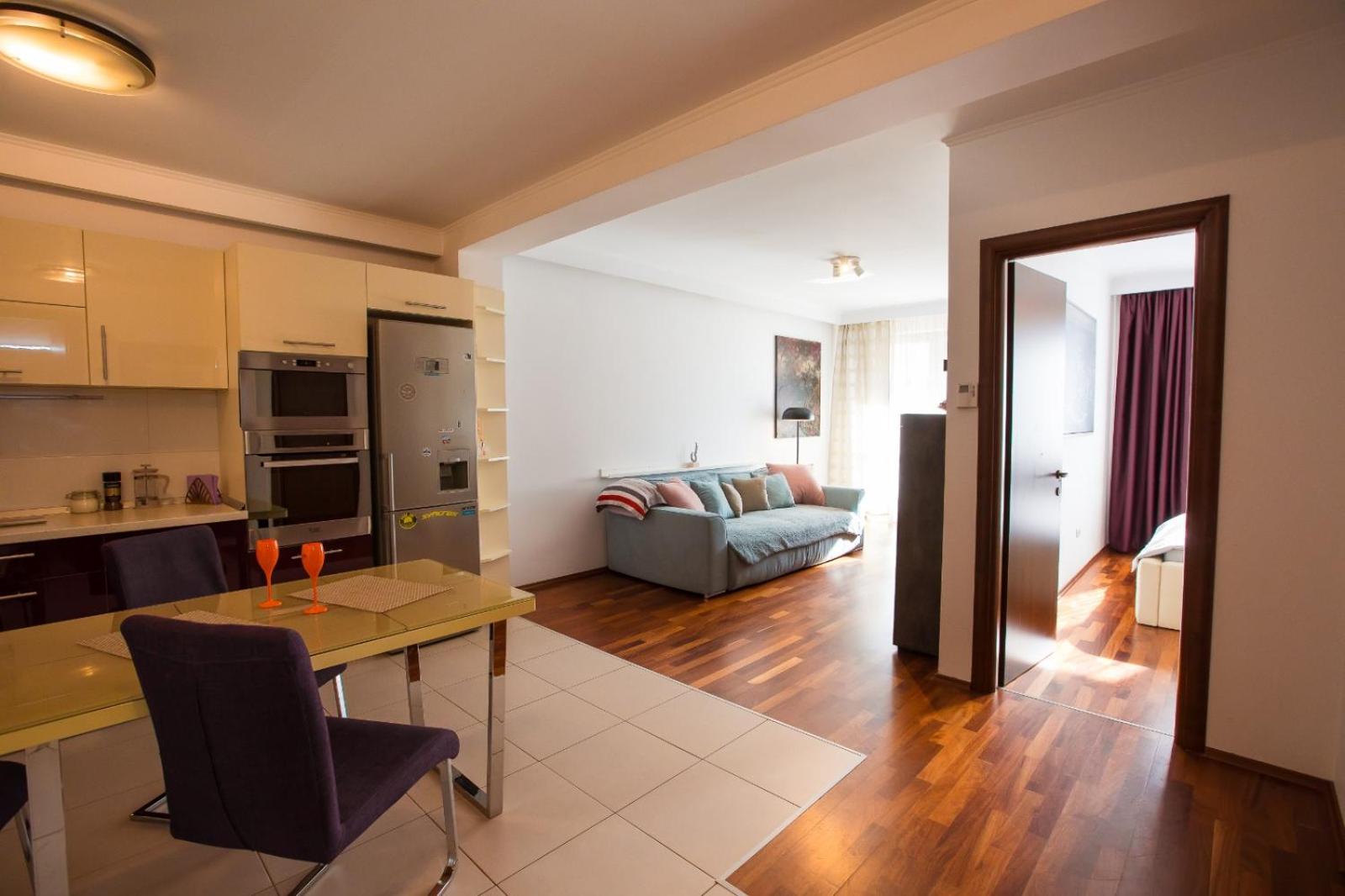 Clara Residence Two Room Cozy Apartment