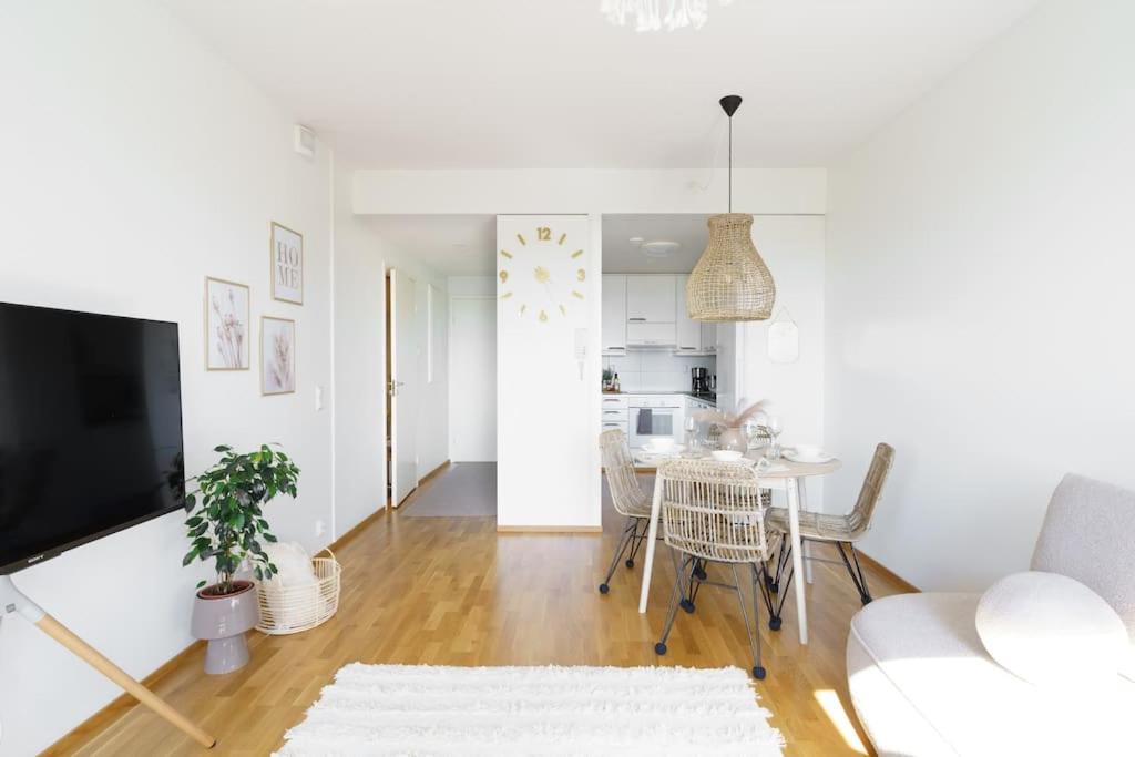 Arctic Bliss Penthouse Hosted by Hygge Host