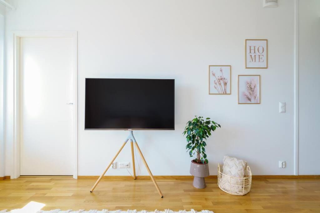 Arctic Bliss Penthouse Hosted by Hygge Host