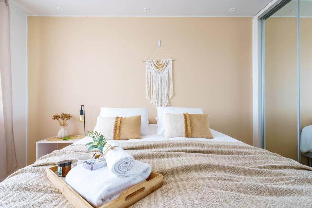 Arctic Bliss Penthouse Hosted by Hygge Host
