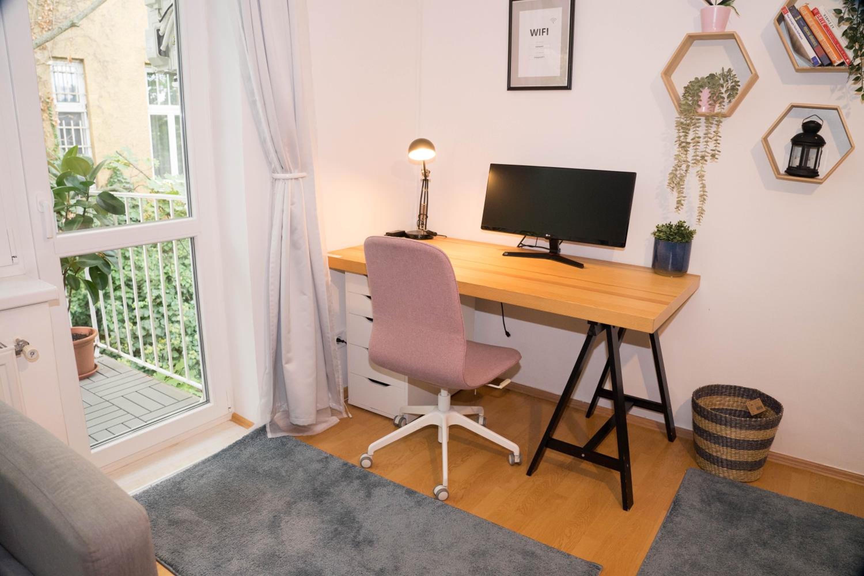 Peaceful Apartment near Buda Castle and Chain Bridge view 2