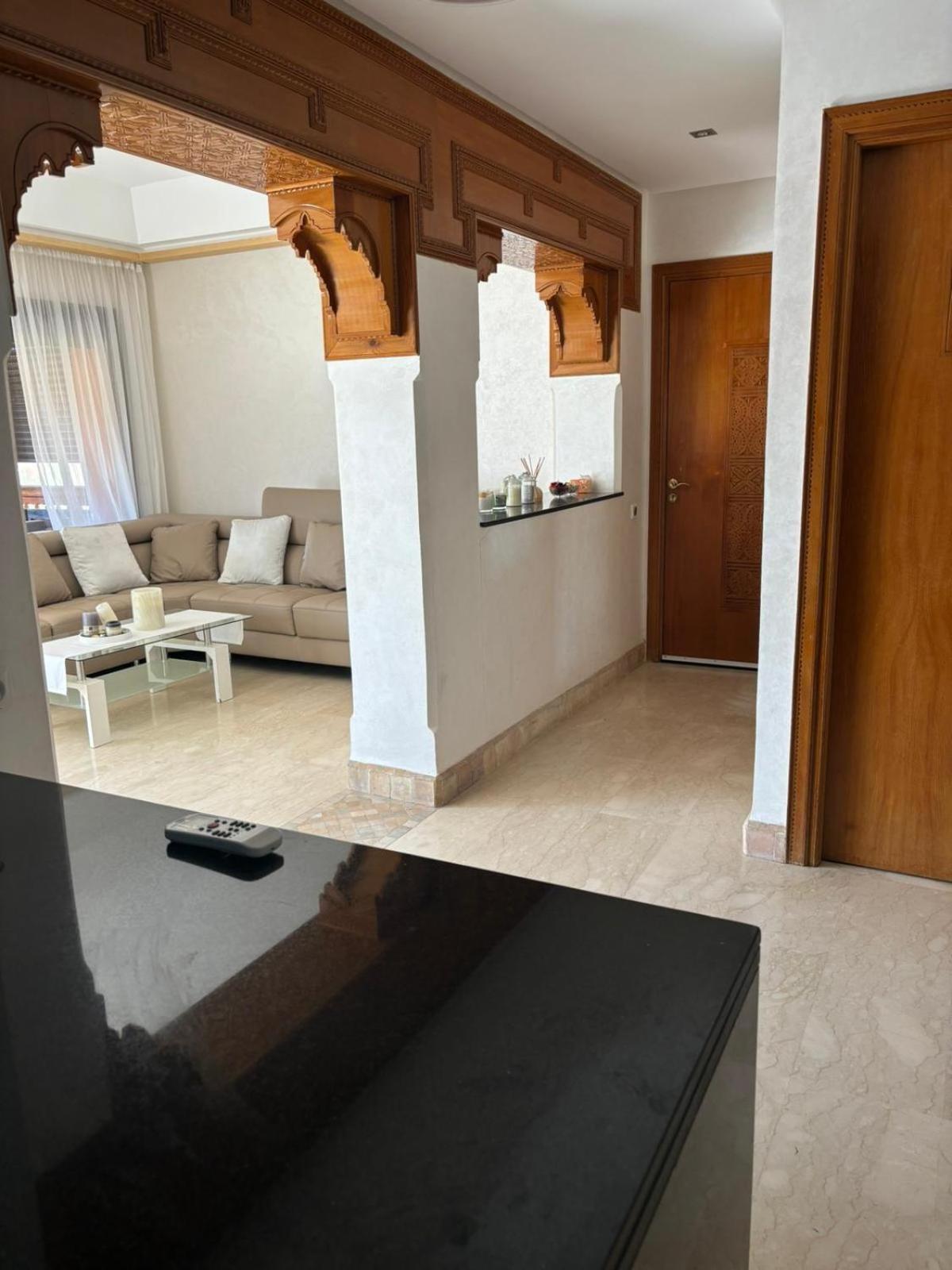 Beautiful cozy apartment with pool view 5
