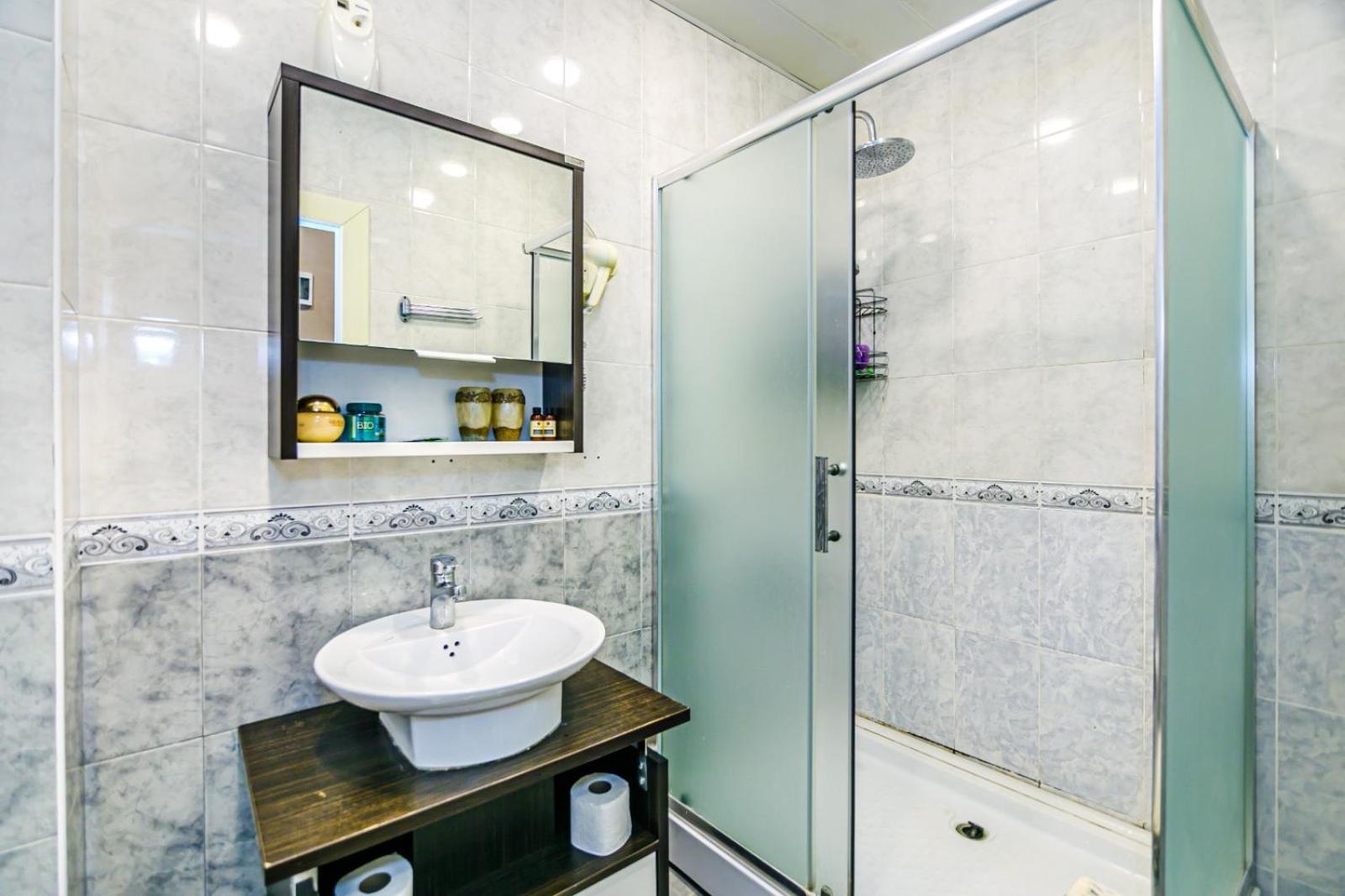 Cozy 1 bedroom in Nizami str,