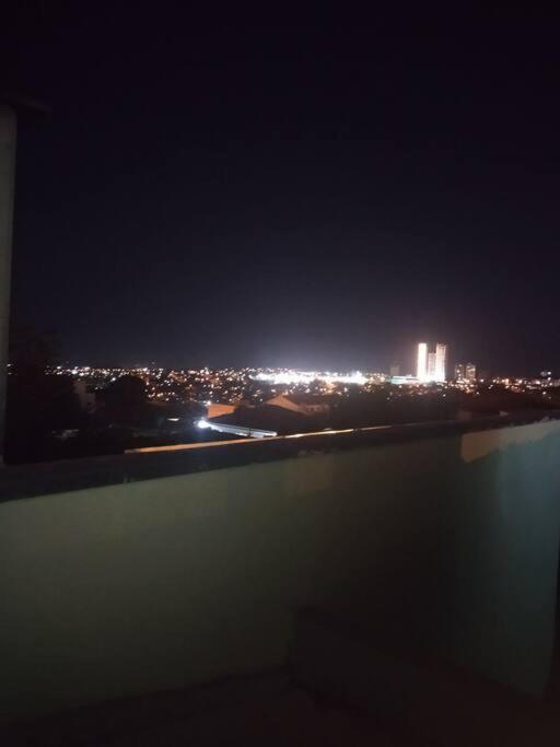 kitnet central com linda vista 75