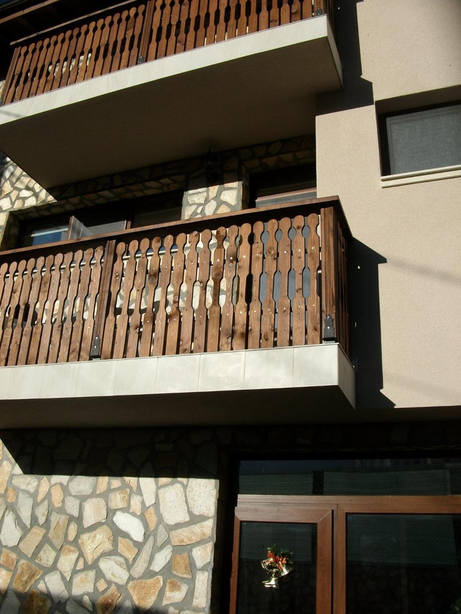 Andreevite Houses