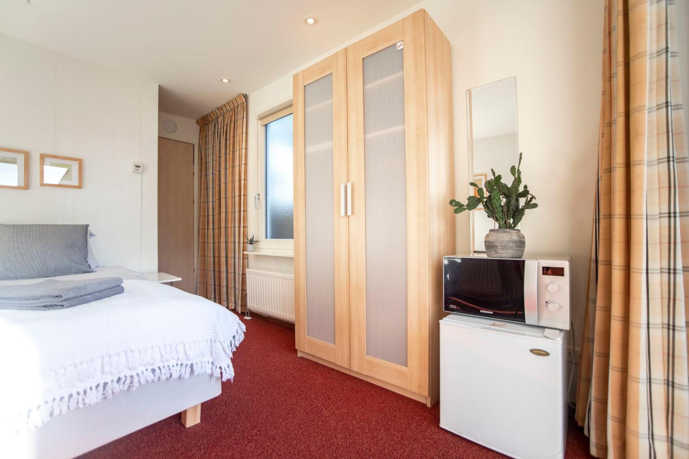 Studio 19 with private parking view 5