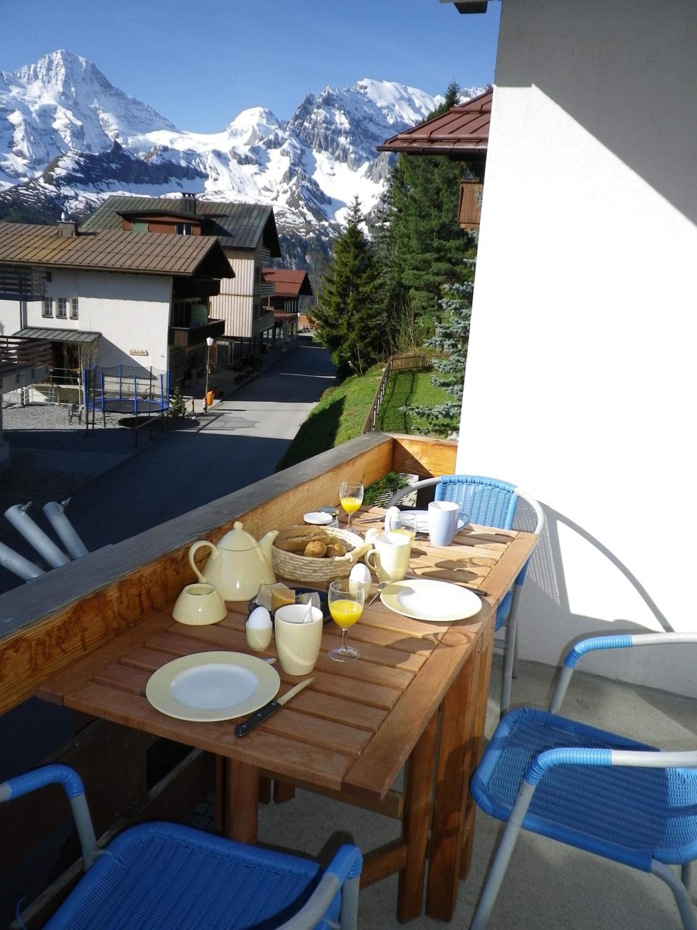 Your home in Mürren near the ski slopes and hiking trails