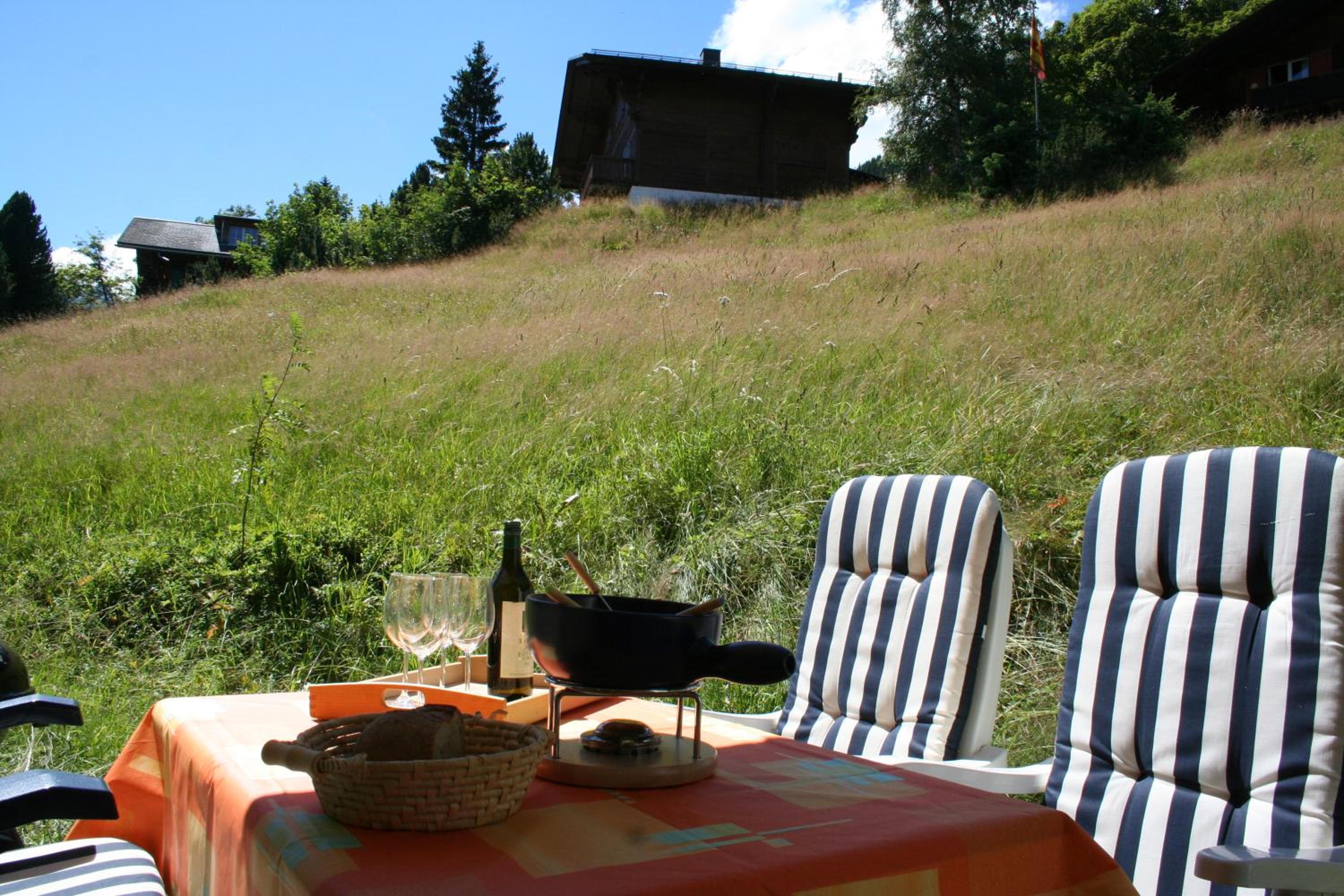 Your home in Mürren near the ski slopes and hiking trails