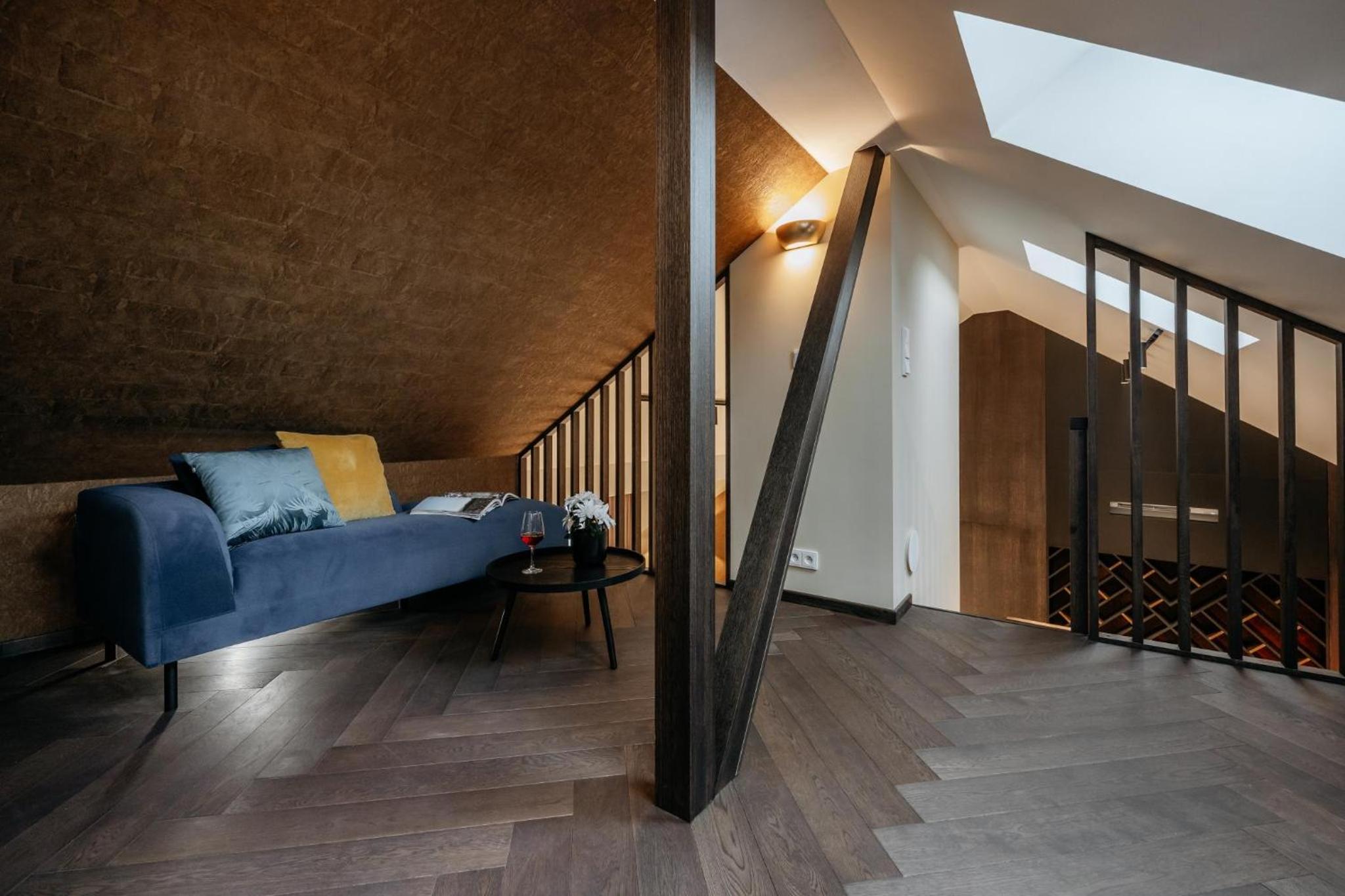 Two bedroom maisonette with balcony in Smíchov by Prague Days