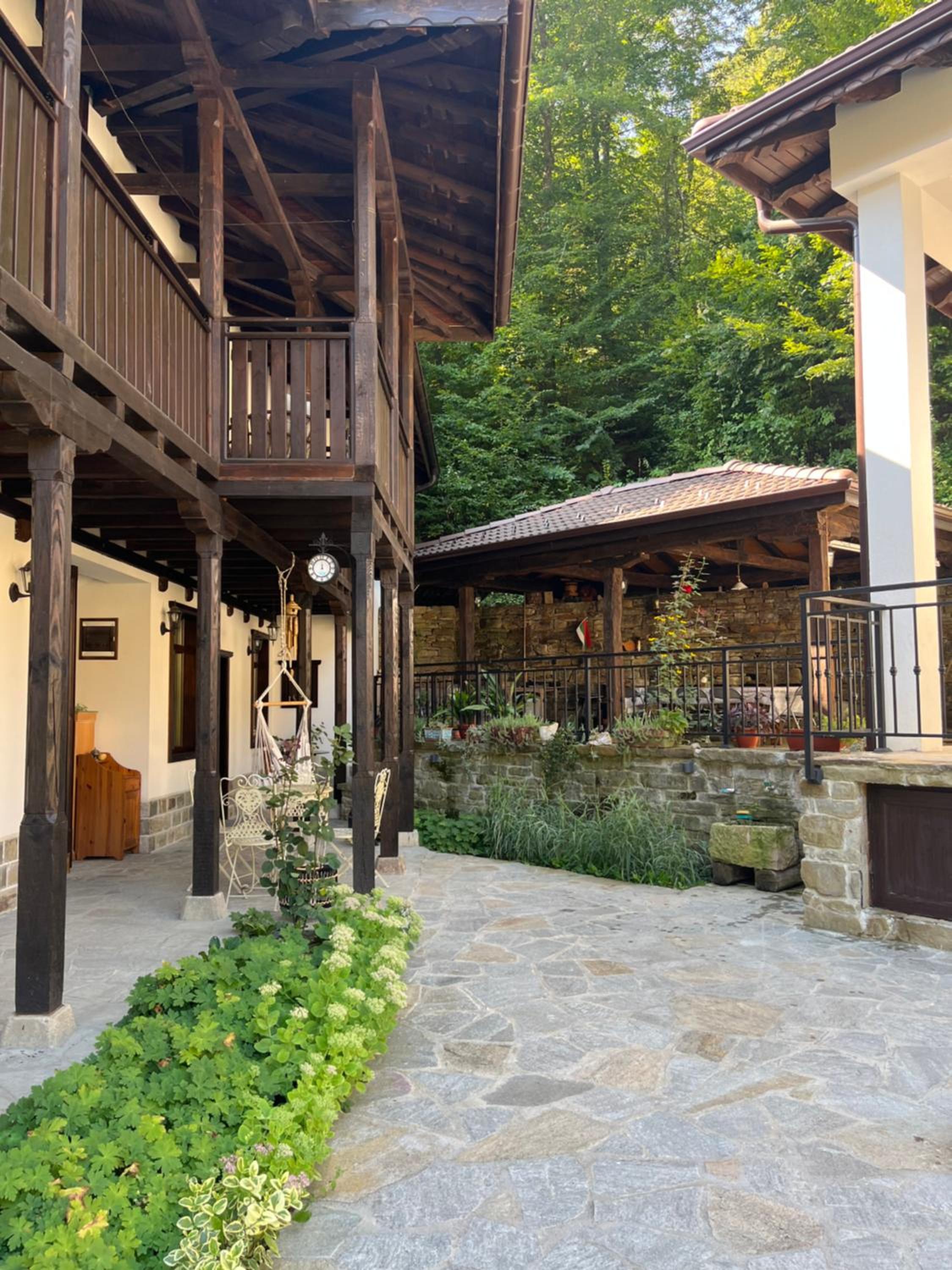 Verta House