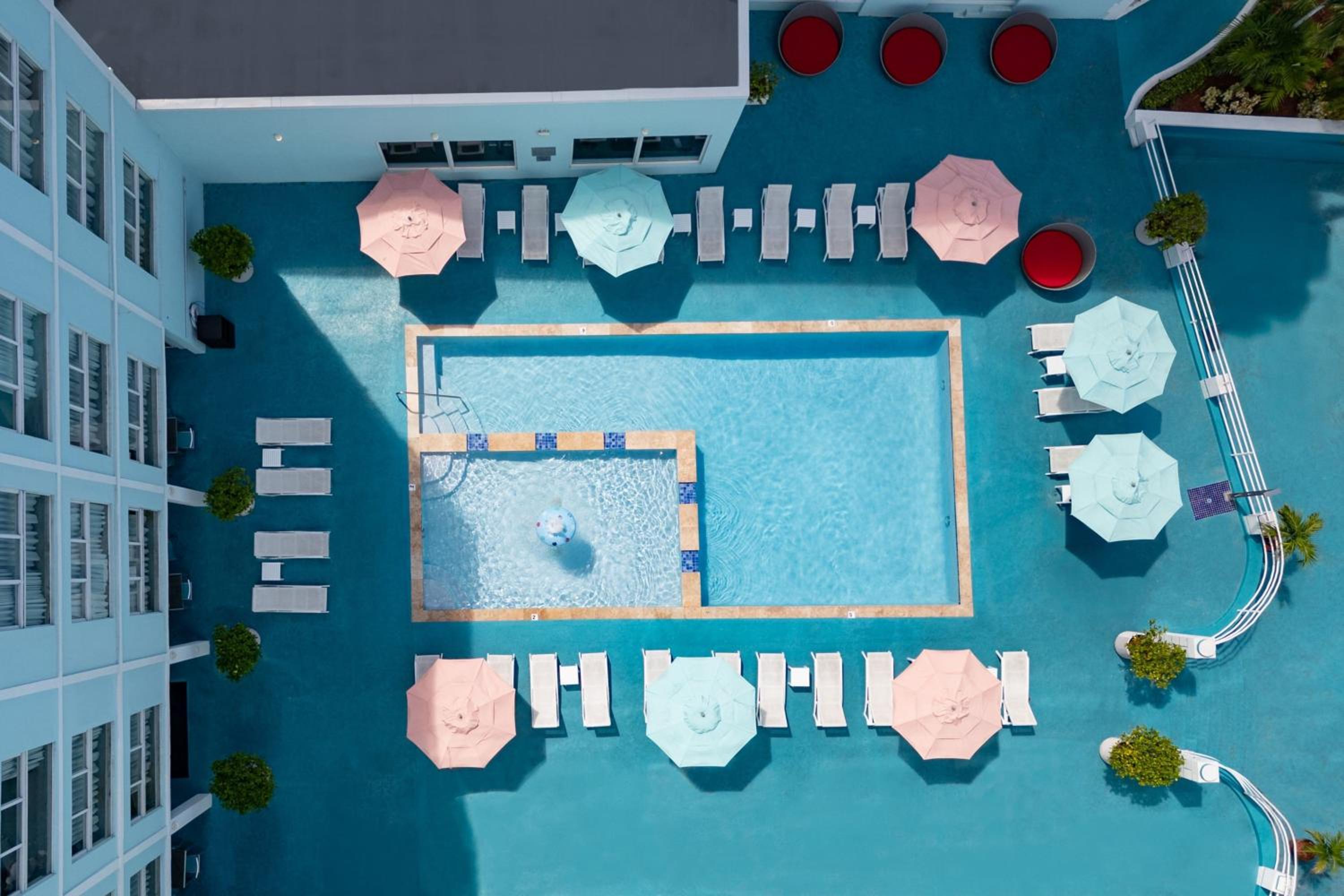 Nassau - Paradise Island Vacations - Courtyard by Marriott Nassau Downtown/Junkanoo Beach - Property Image 50