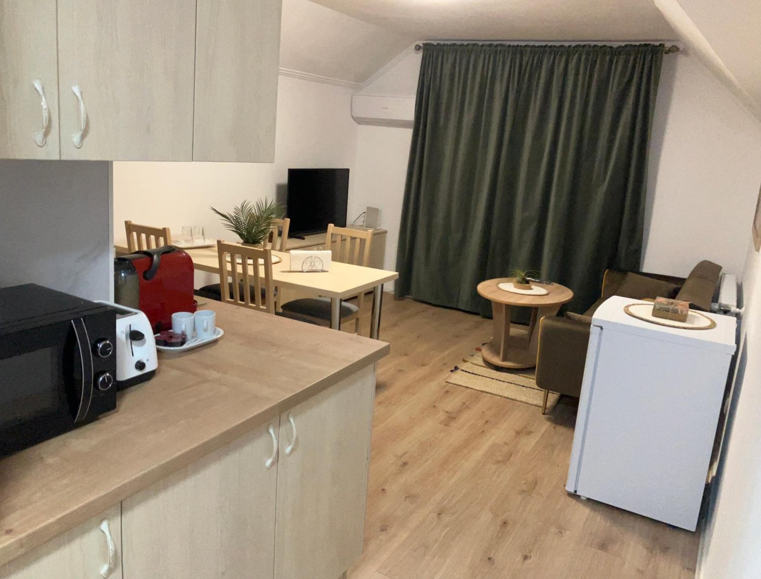 Apartament Domina - self check in - RO,EN,FR - 3stele, Ministerul Turismului