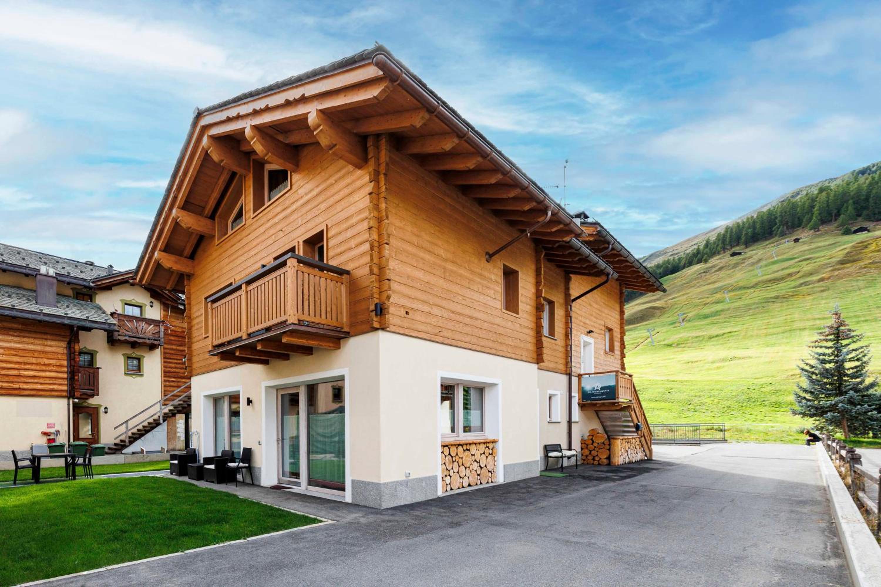 AG Apartments Livigno centro view 4