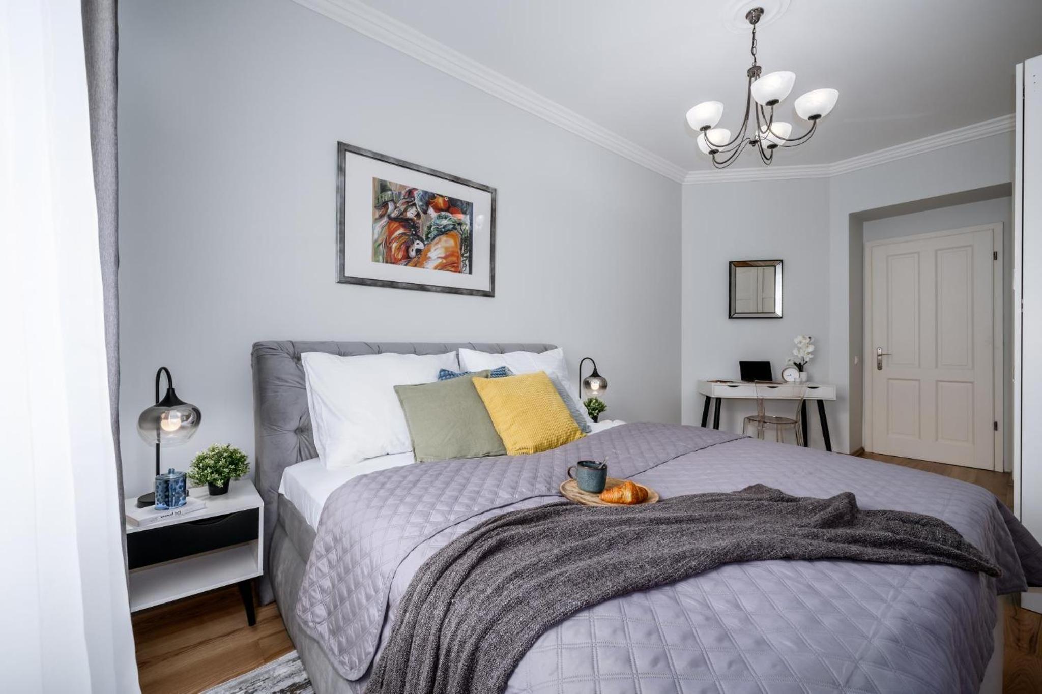 One bedroom apartment with fireplace & AC by Prague Days