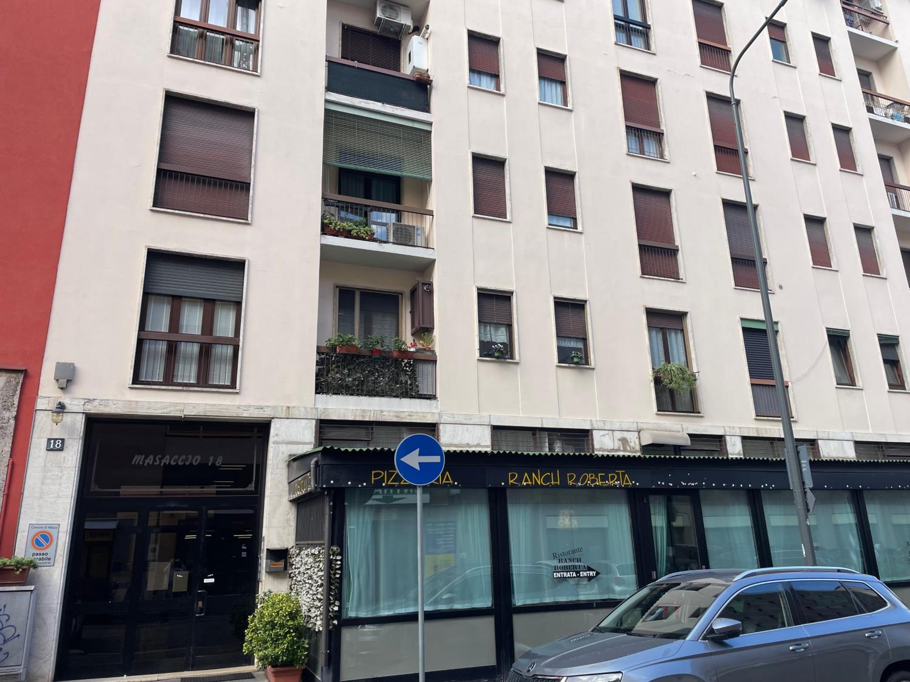 Ilaria City life fiera Milano city San siro apartment