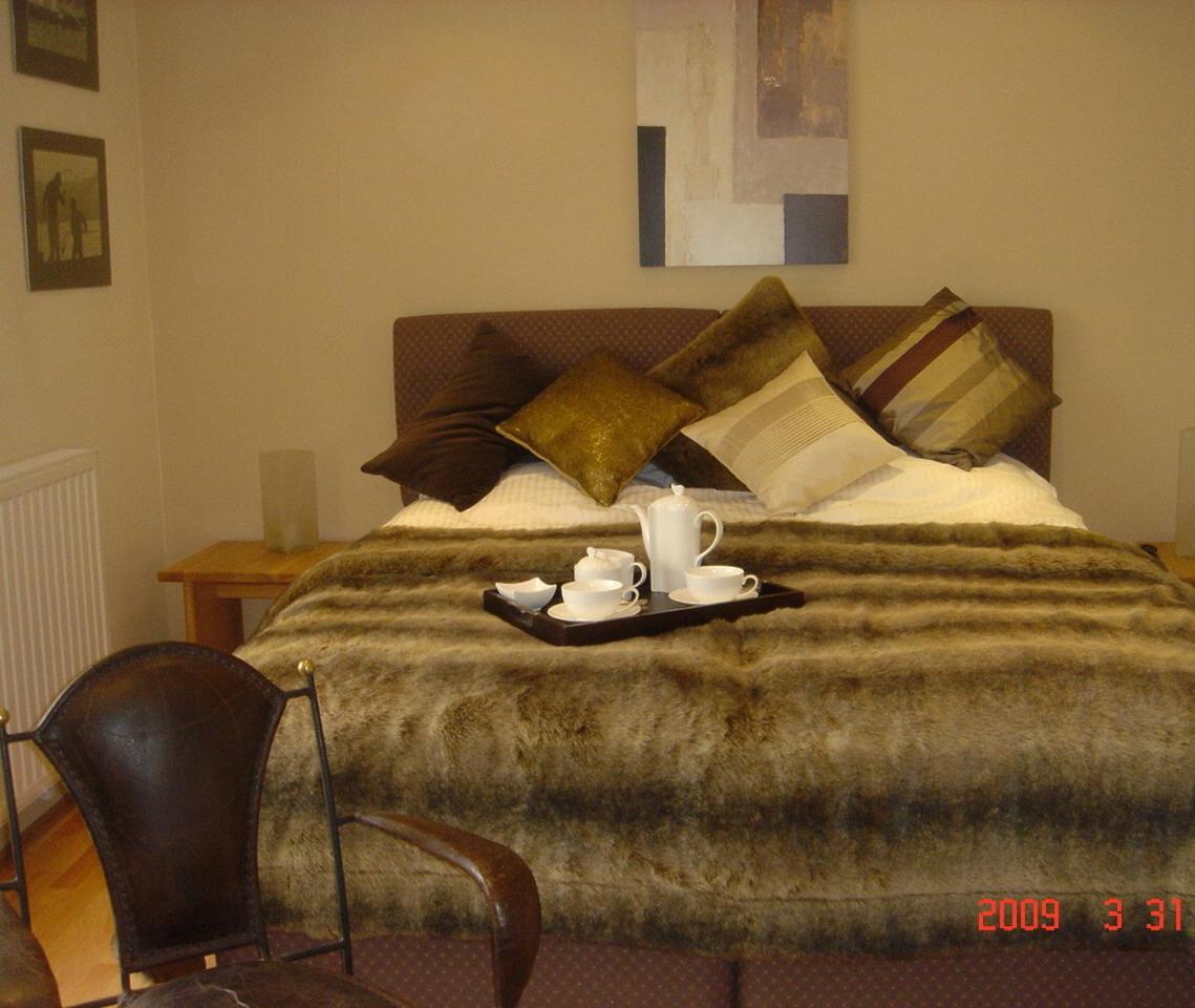 Annesdale House view 3