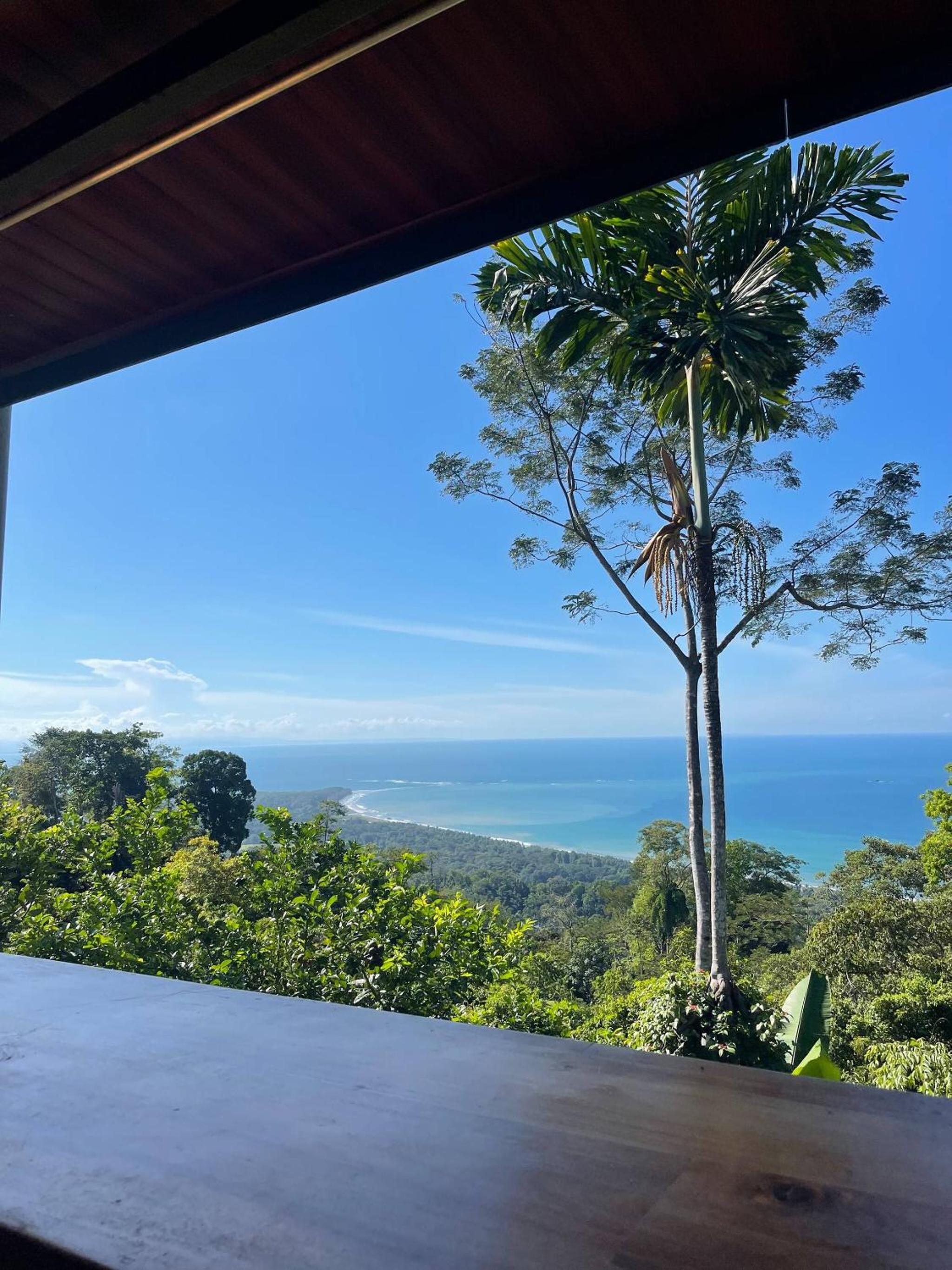 Ballena Bay, Casa Mar Azul