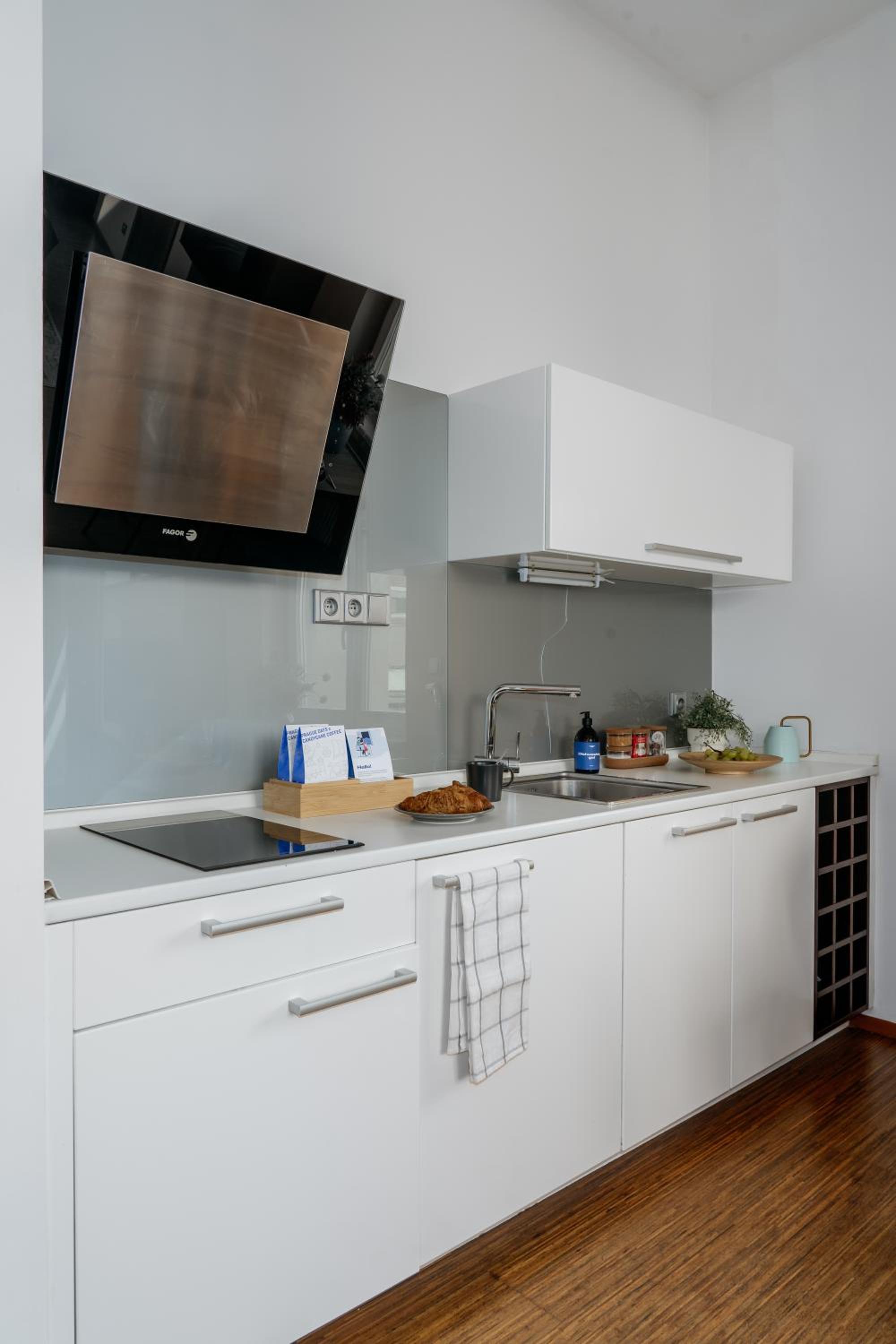Prague Days - Studio in a prime location with AC close to the Charles Bridge