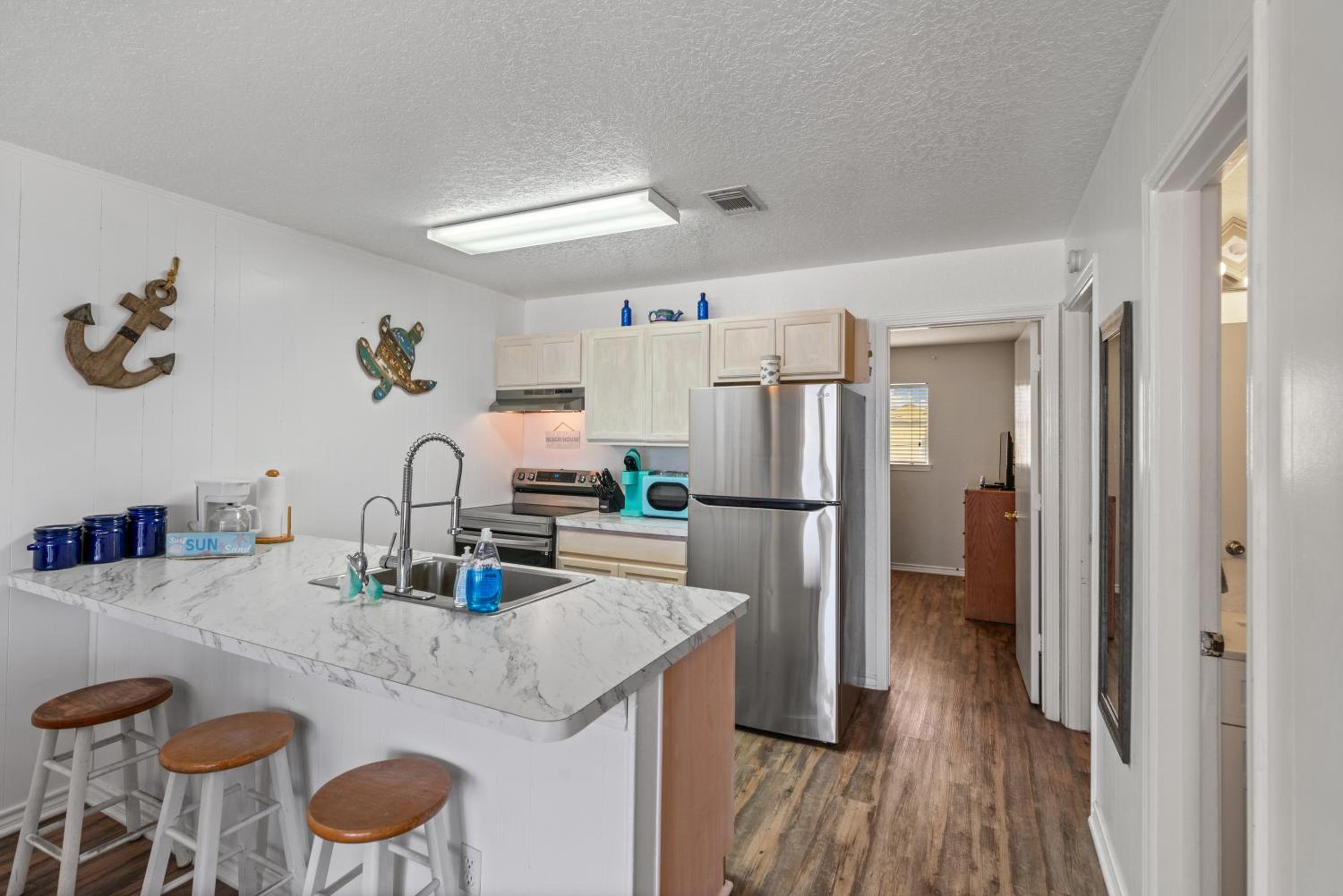 Amazing Oceanfront 2BR Home Cozy Peaceful and Kid and Pet Friendly view 5