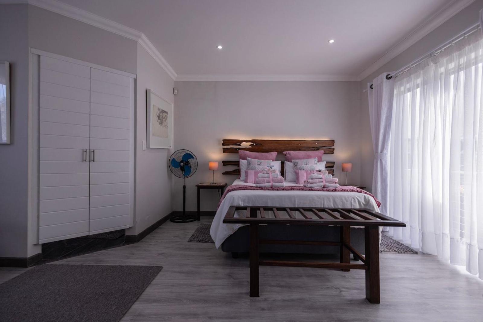 Bem Vindo Self Catering Guest House view 4