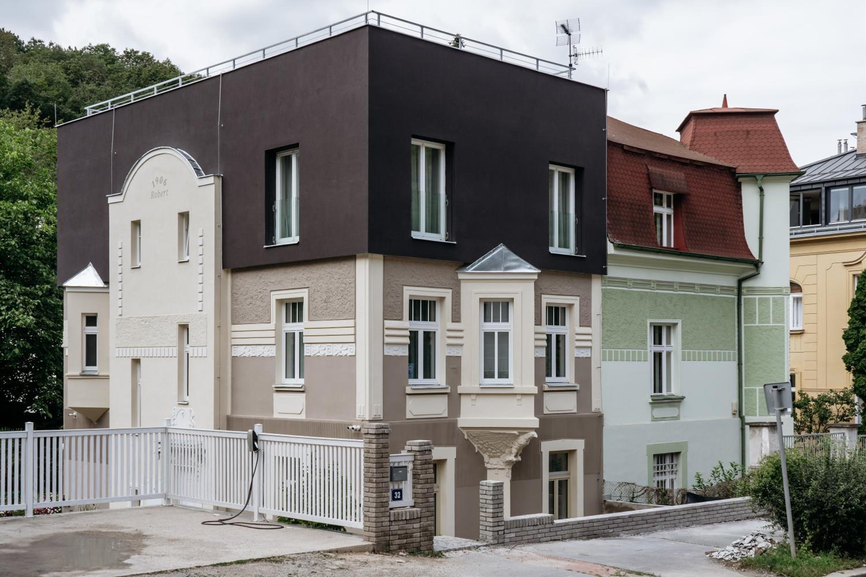 Prague Days - Luxurious Apartments in a Quiet Area