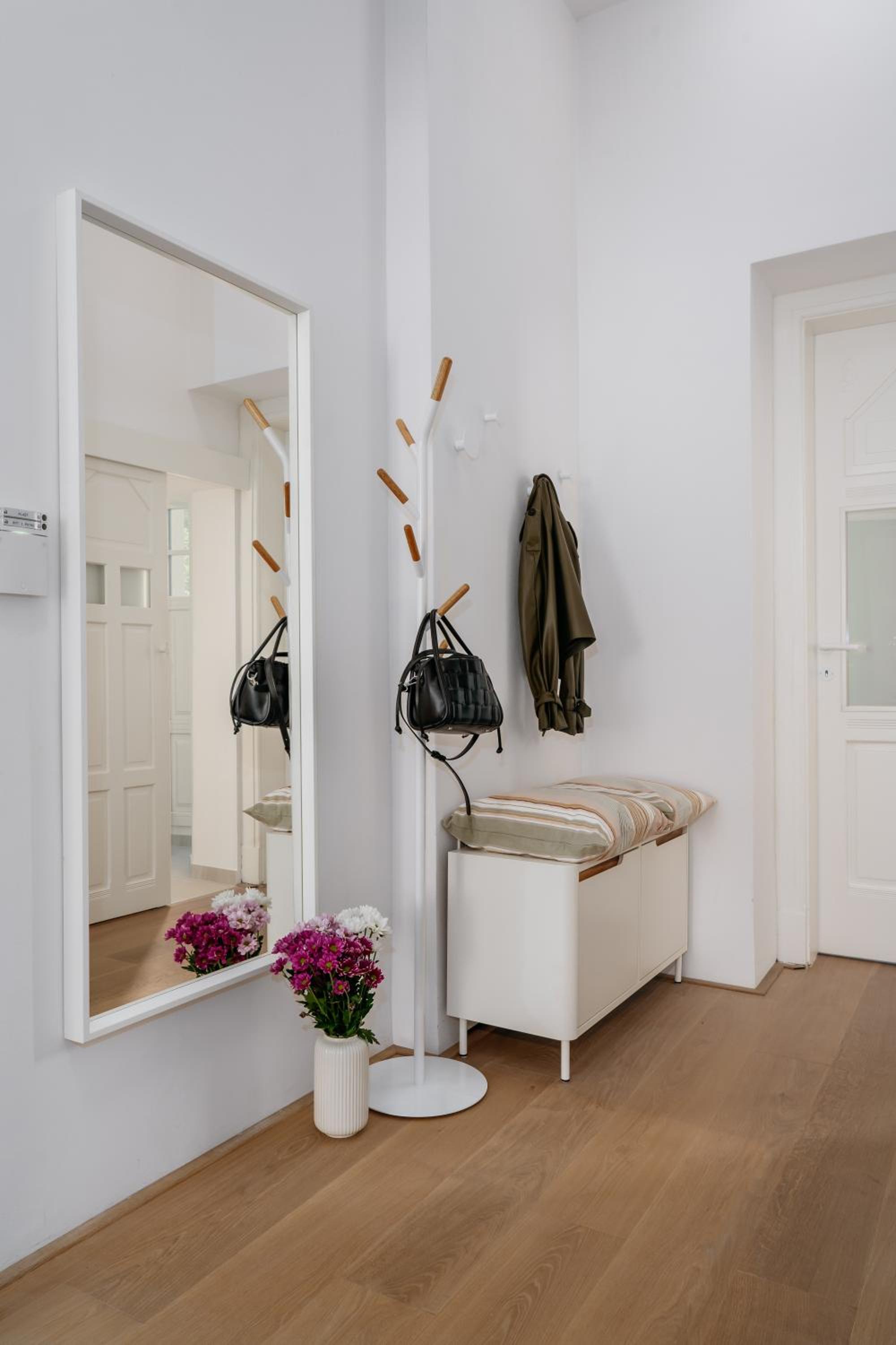 Prague Days - Luxurious Apartments in a Quiet Area
