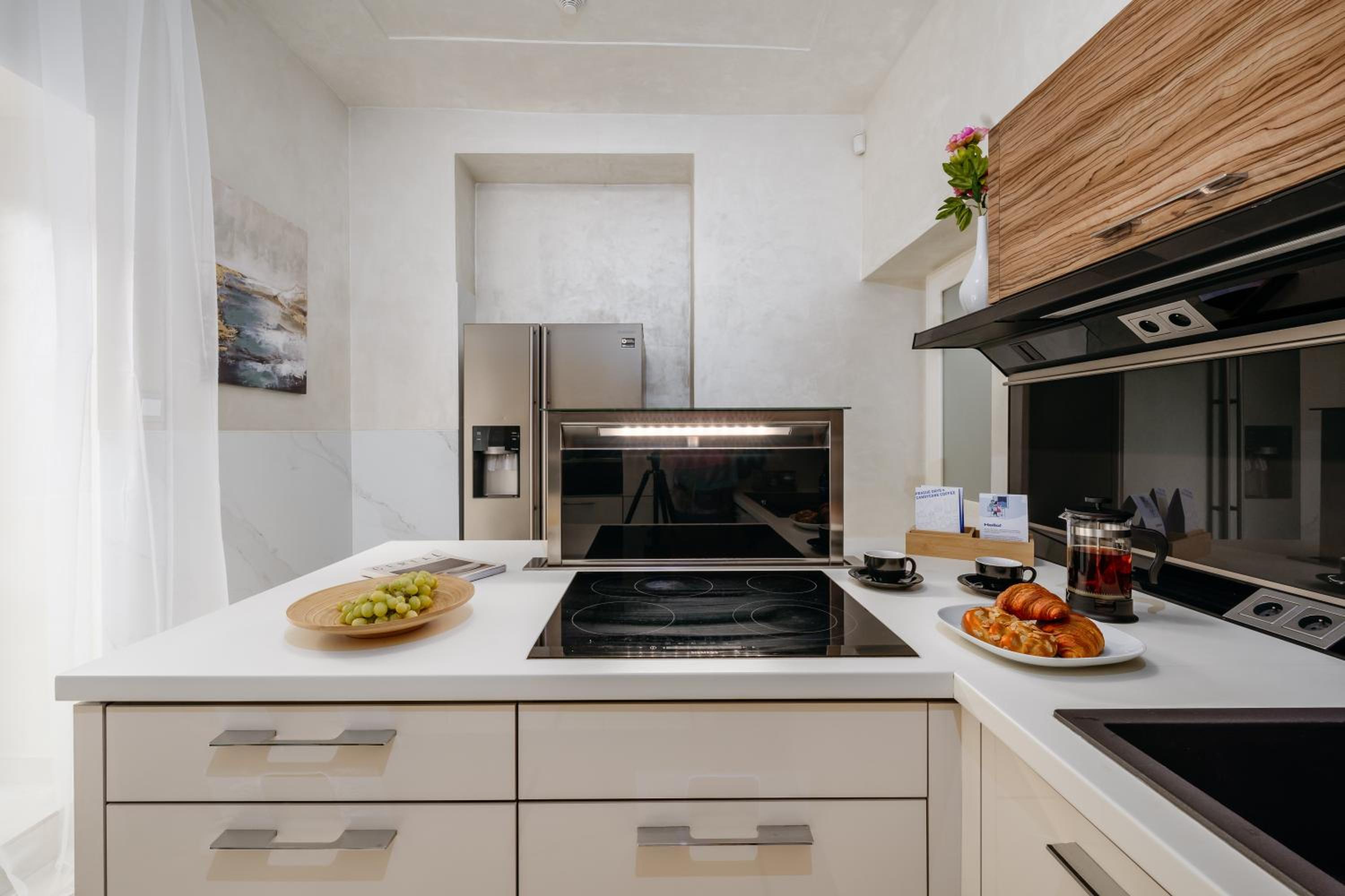 Prague Days - Luxurious Apartments in a Quiet Area