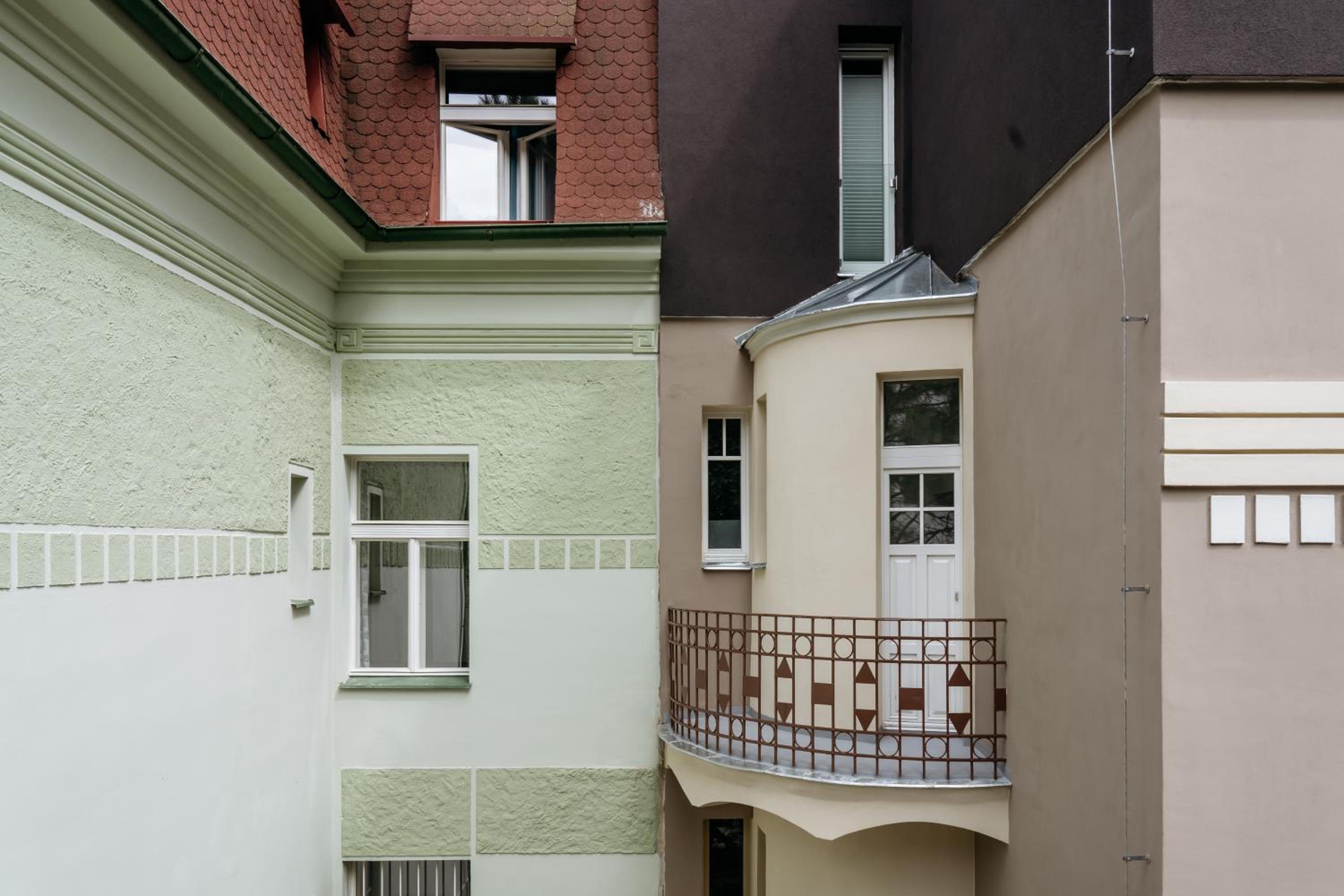 Prague Days - Luxurious Apartments in a Quiet Area