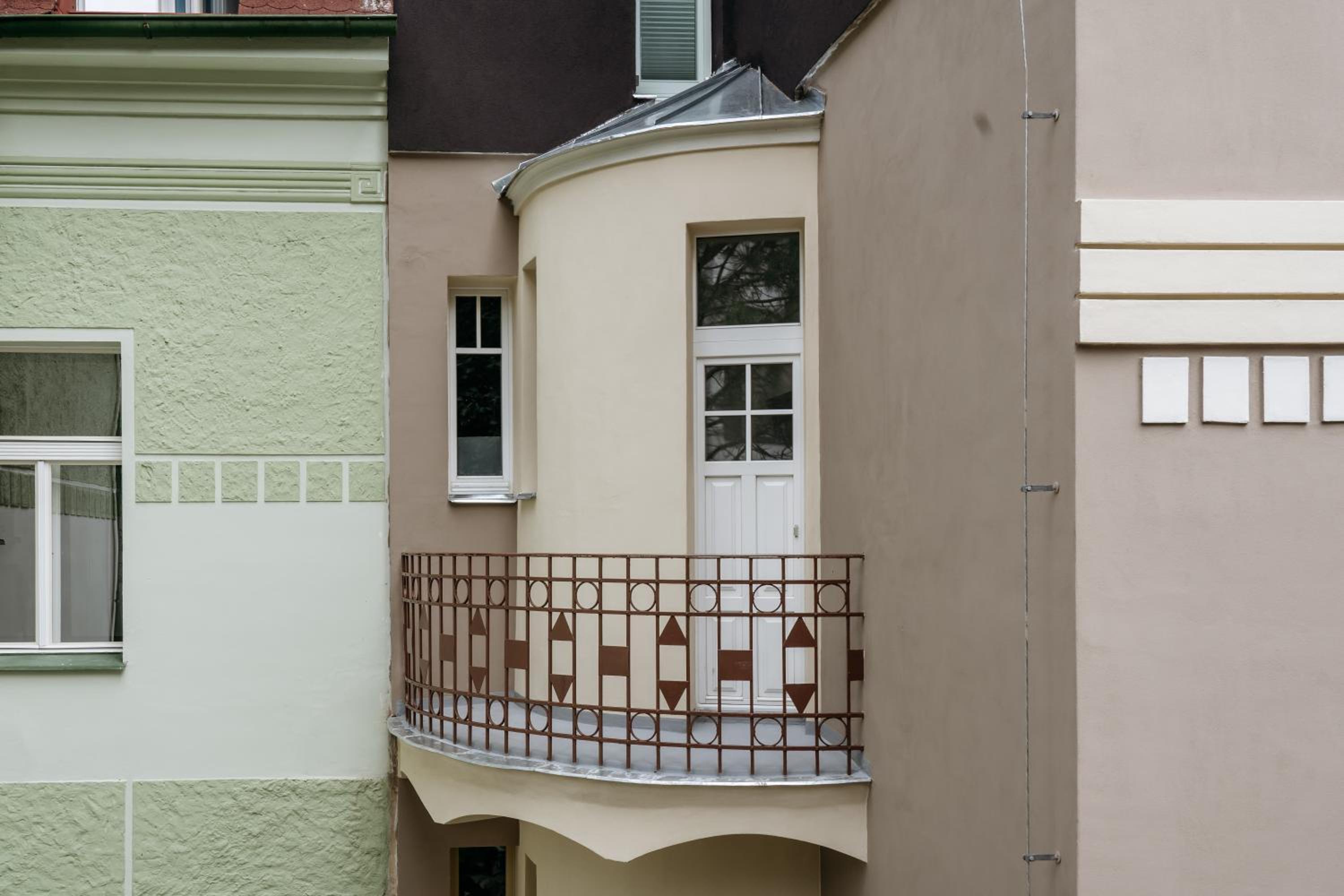 Prague Days - Luxurious Apartments in a Quiet Area