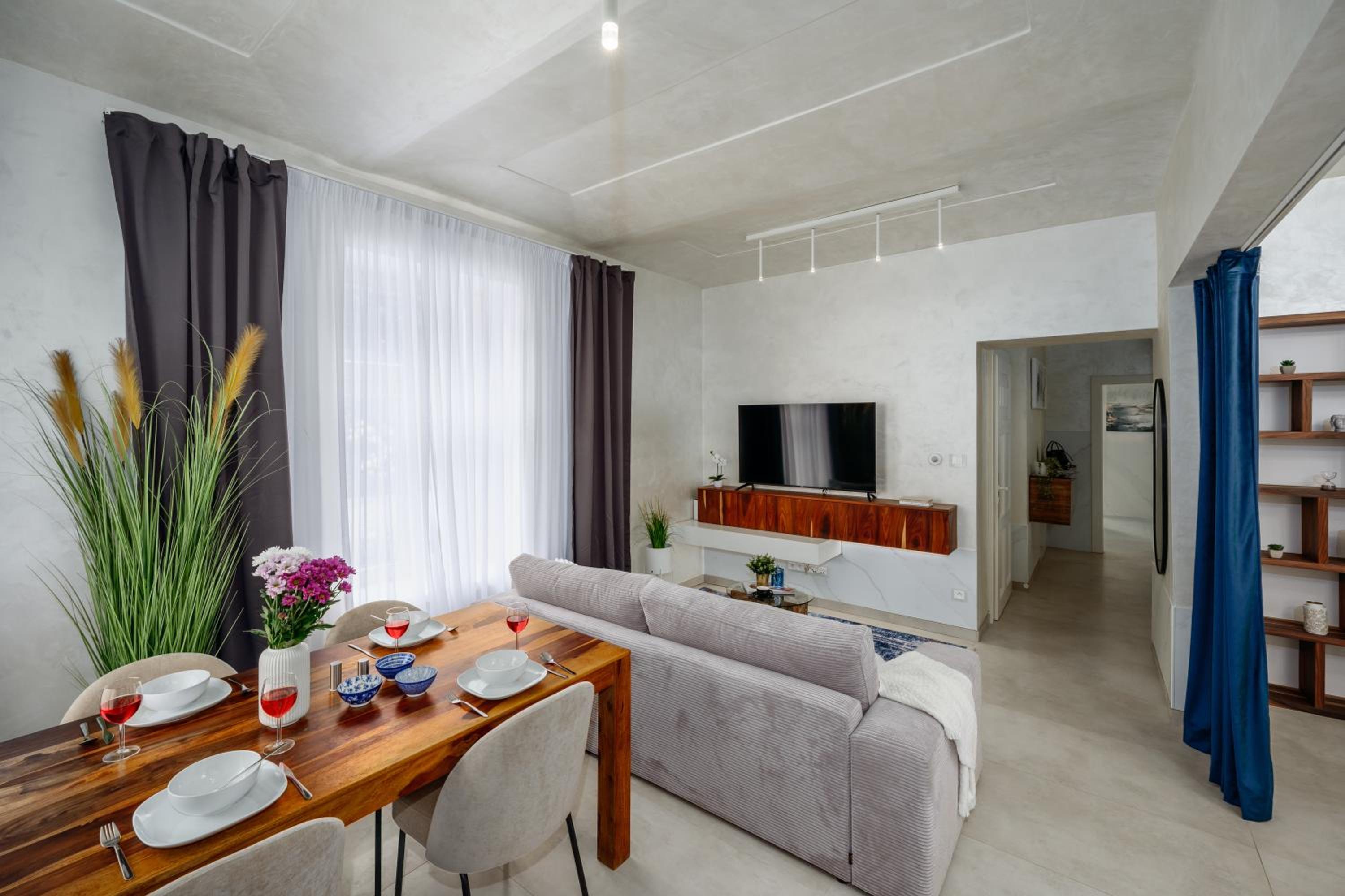 Prague Days - Luxurious Apartments in a Quiet Area