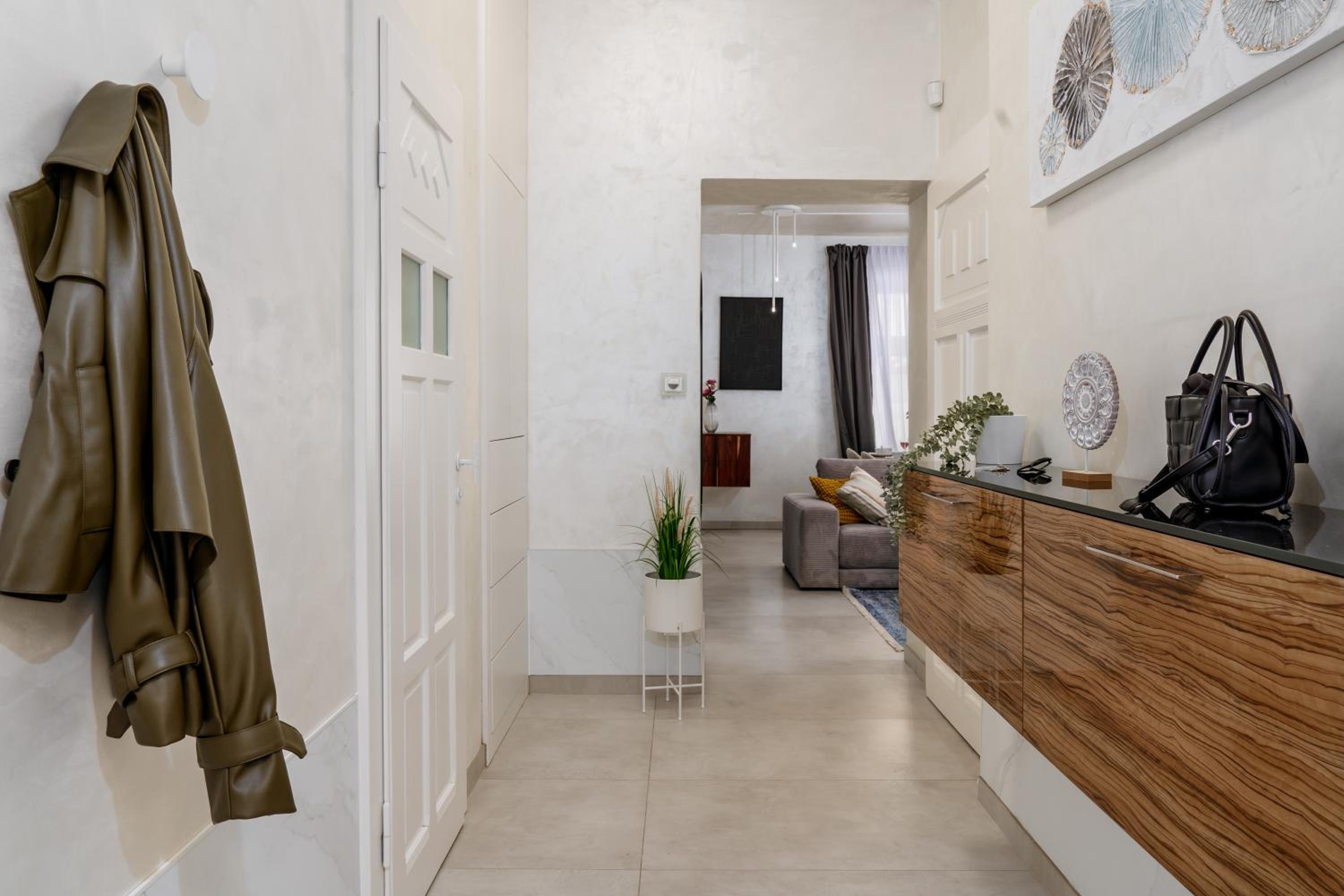 Prague Days - Luxurious Apartments in a Quiet Area