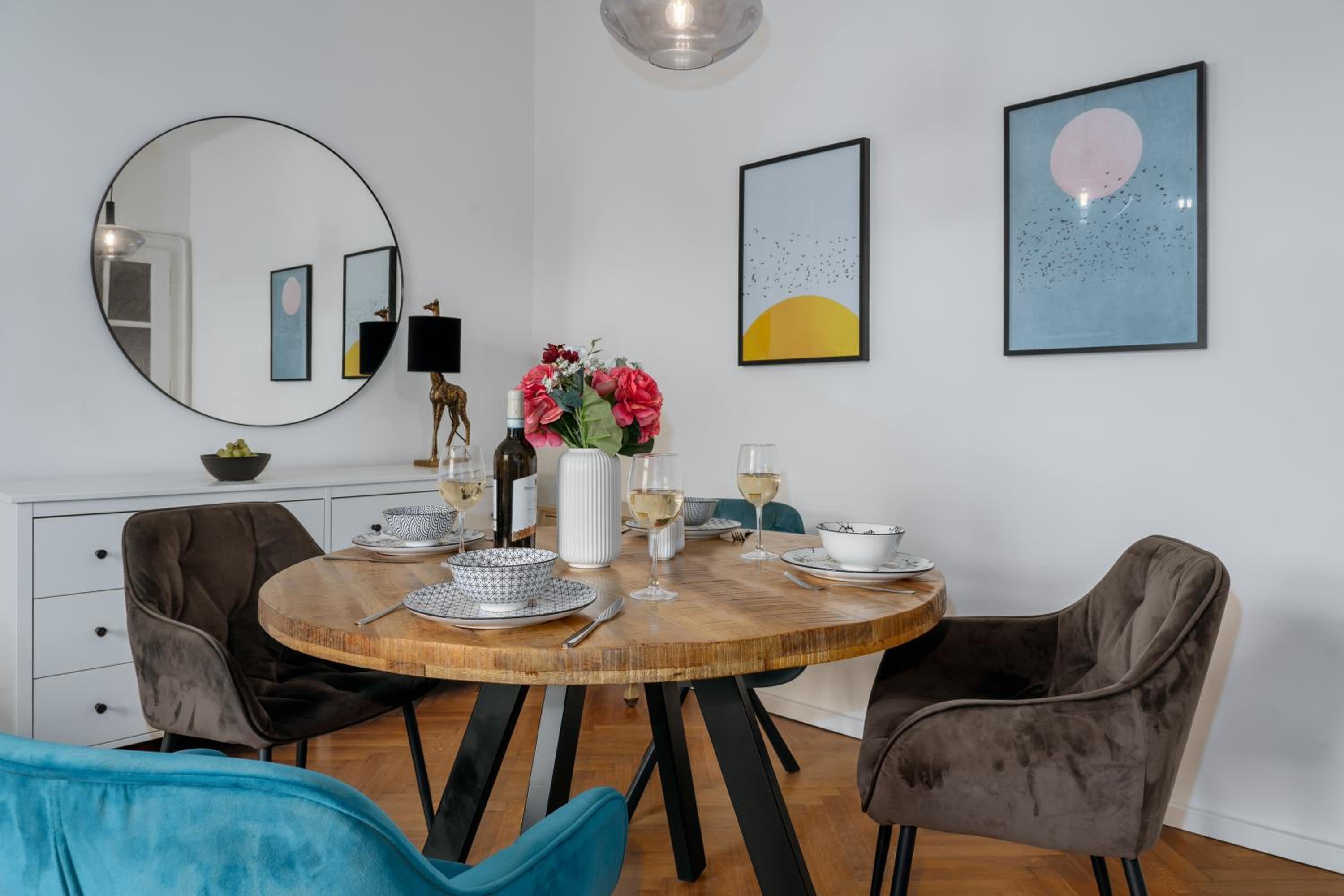 Prague Days - One-bedroom Apartment with Netflix and Workspace
